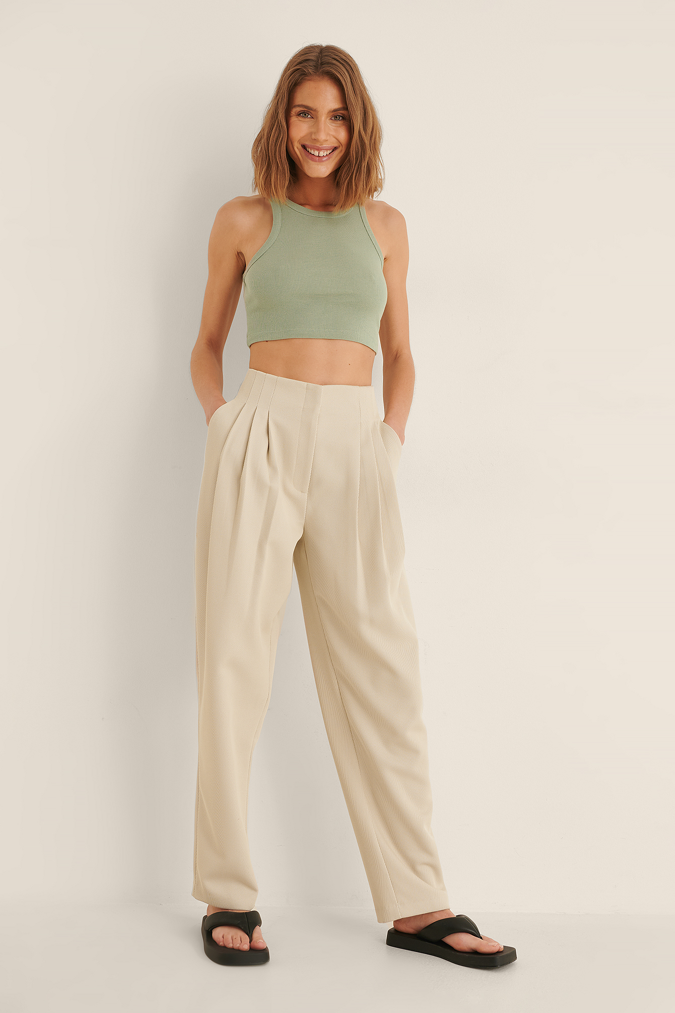 Organic Ribbed Cropped Tank Outfit