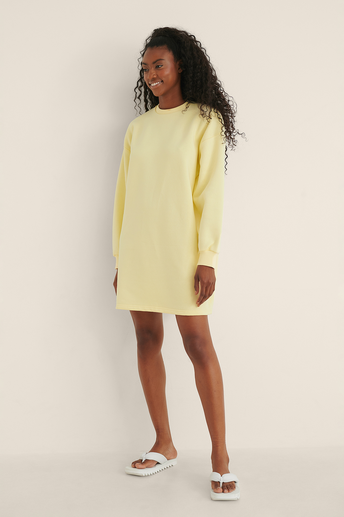 Oversized Sweatshirt Dress Yellow | na 