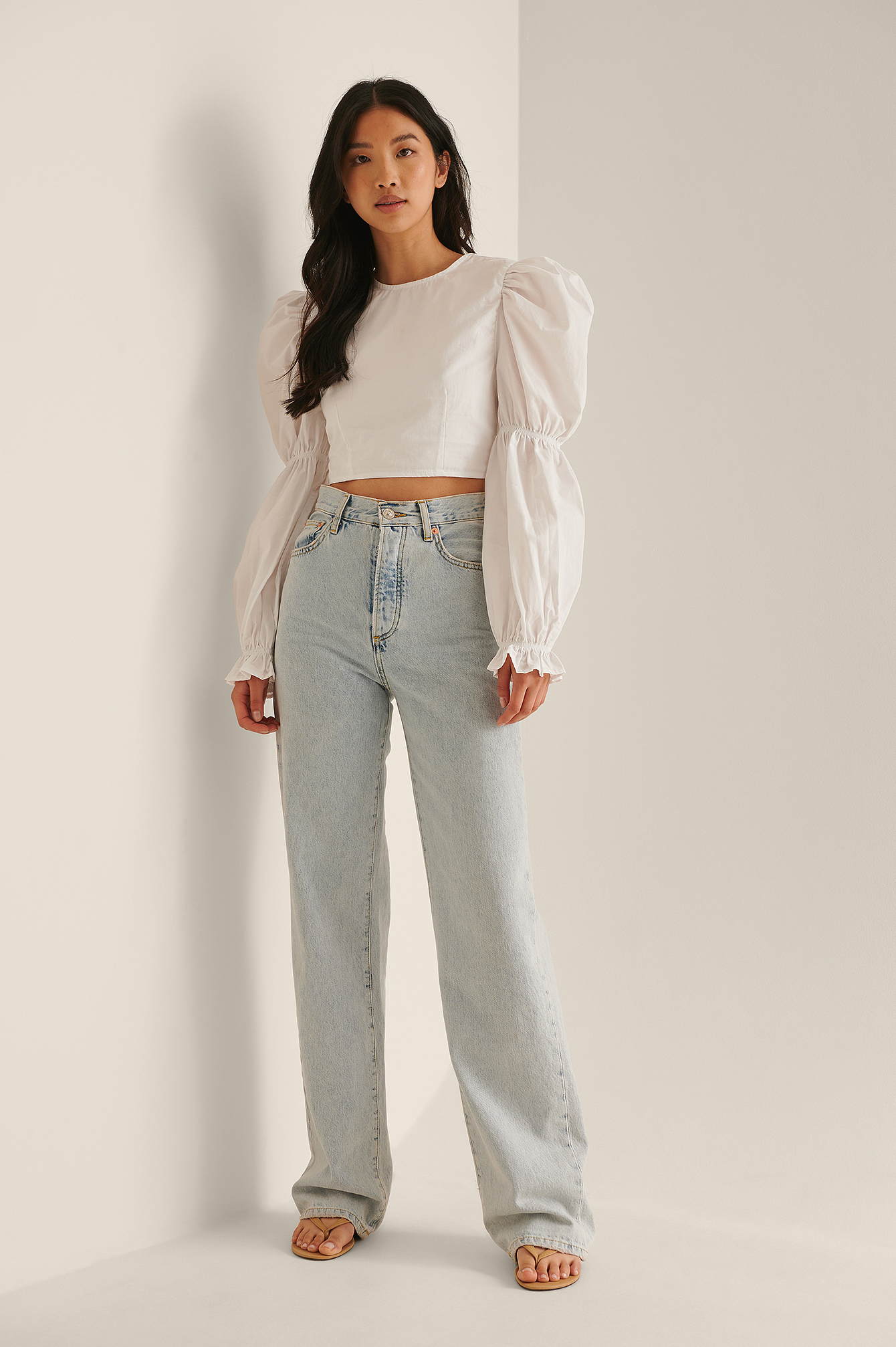 Cropped Open Back LS Blouse Outfit