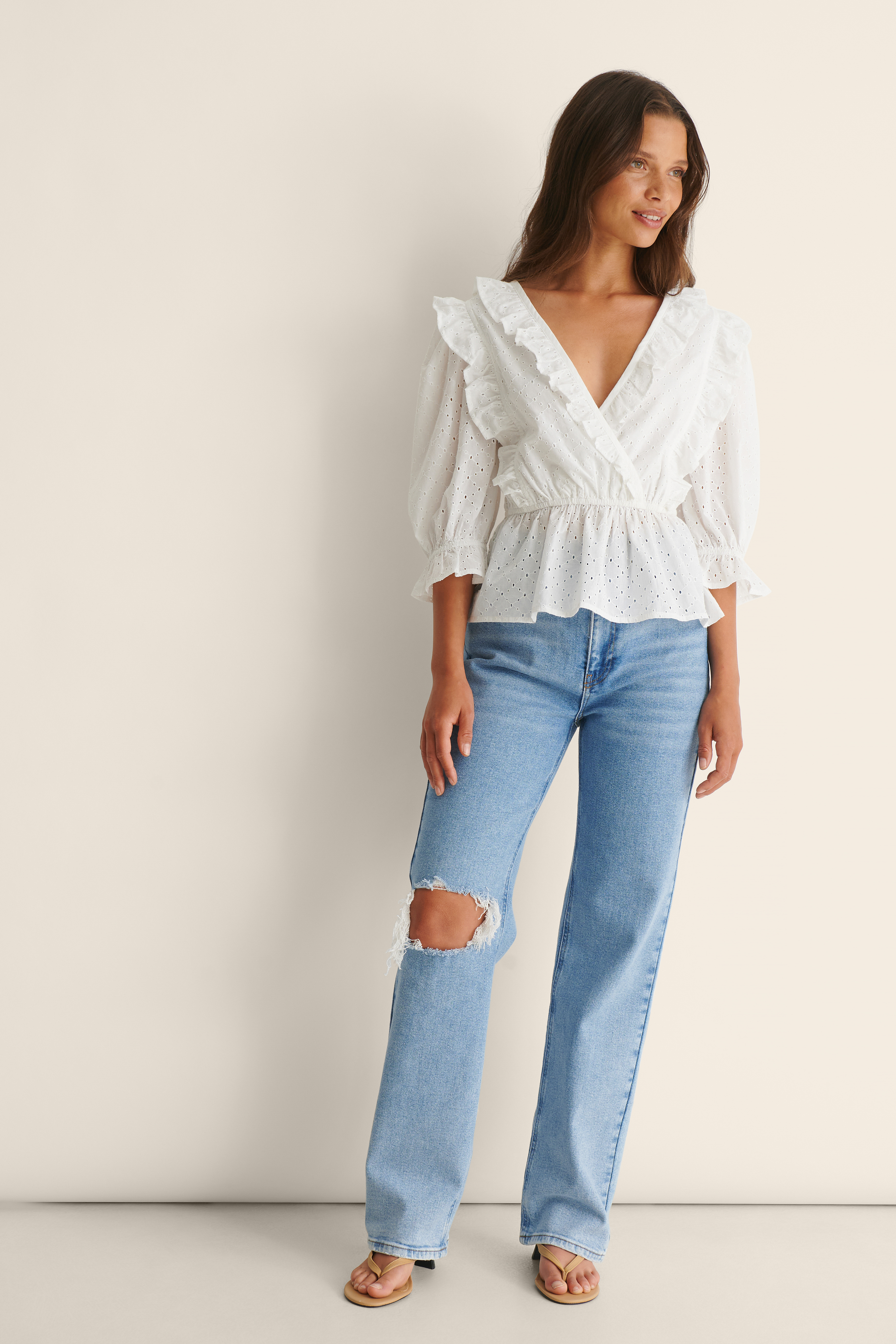 Short Sleeve Anglaise Top Outfit.