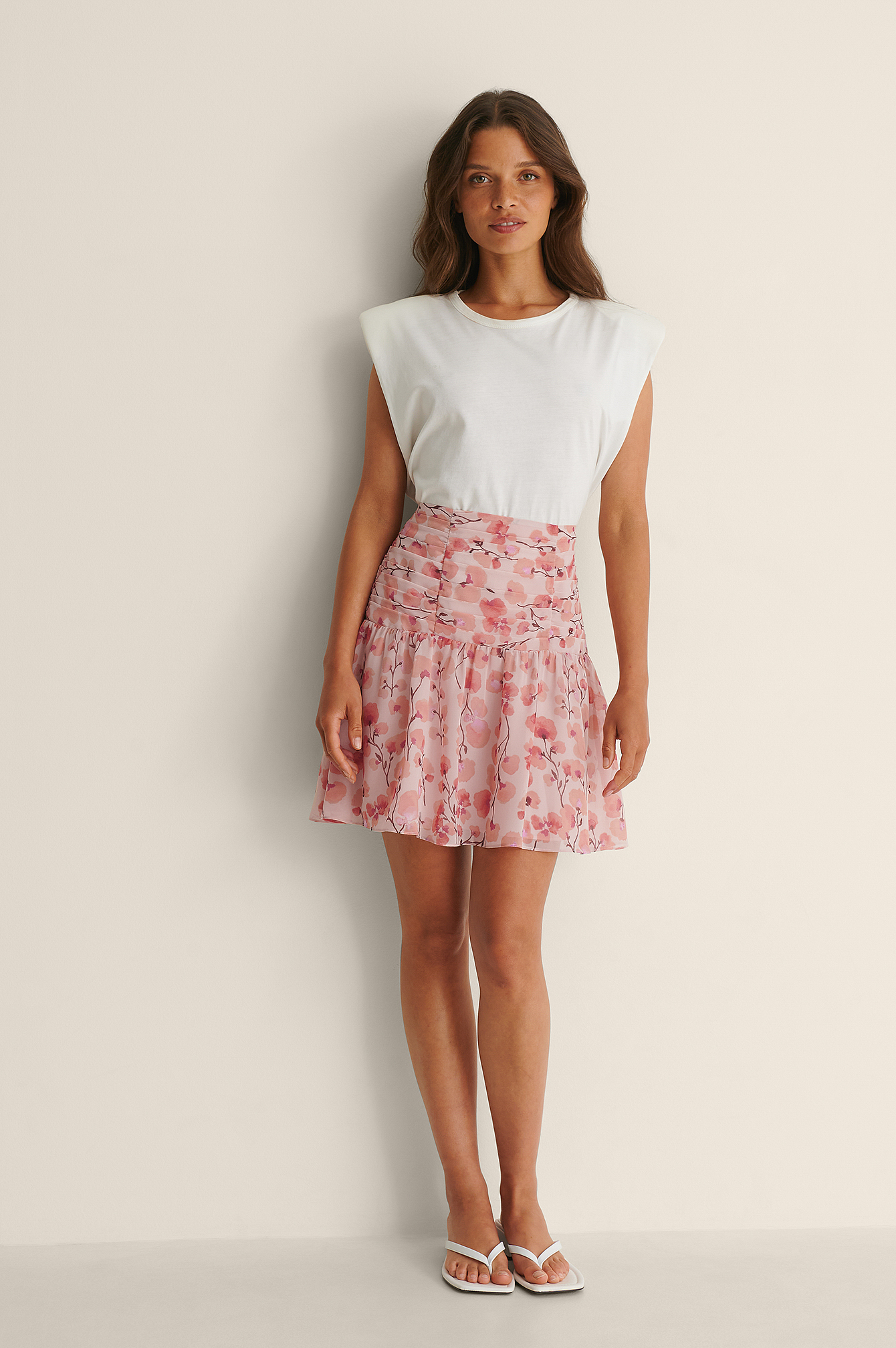 Drawstring Mini Skirt Outfit.