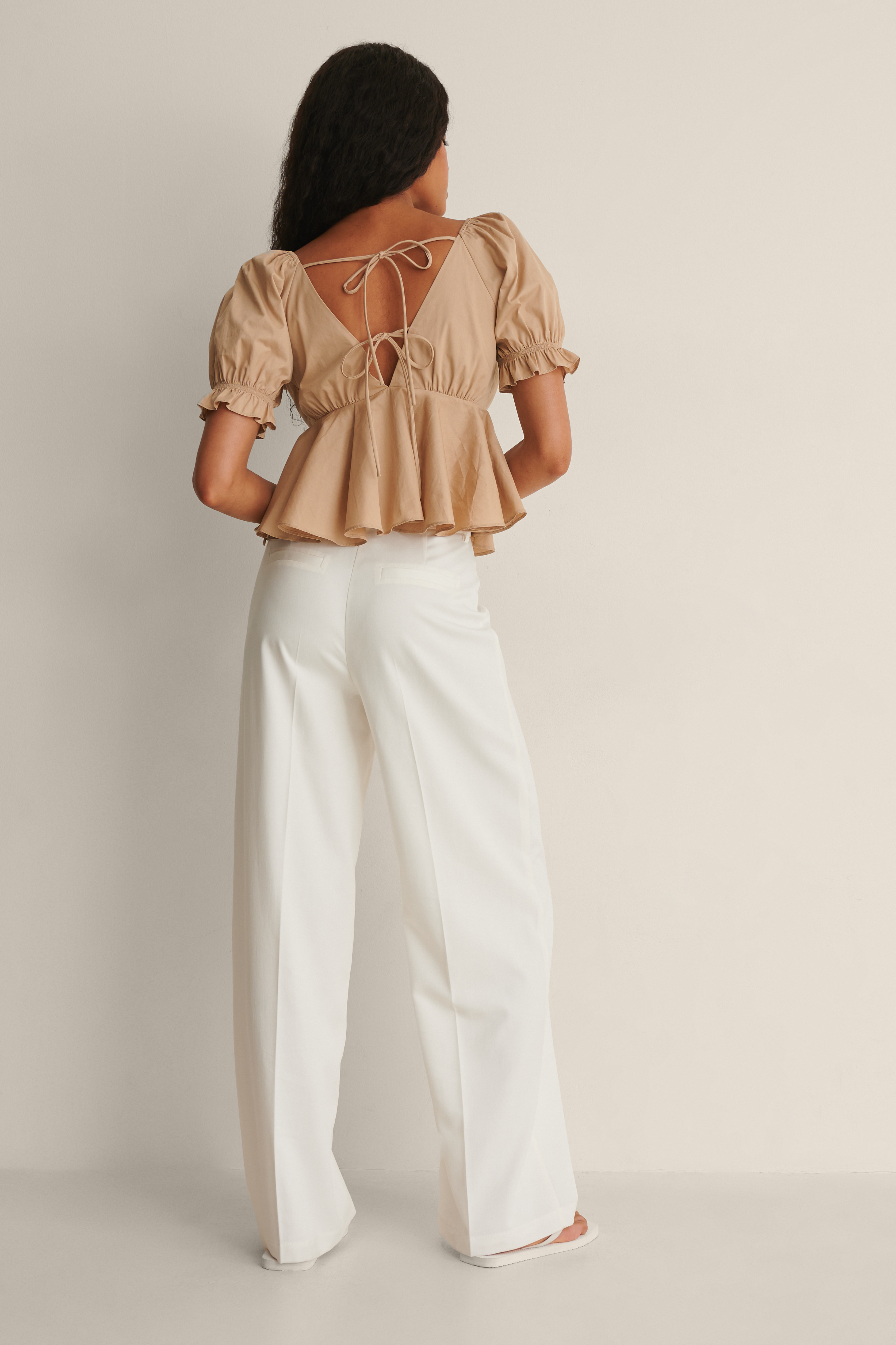 Tie Back Short Sleeve Top Outfit.