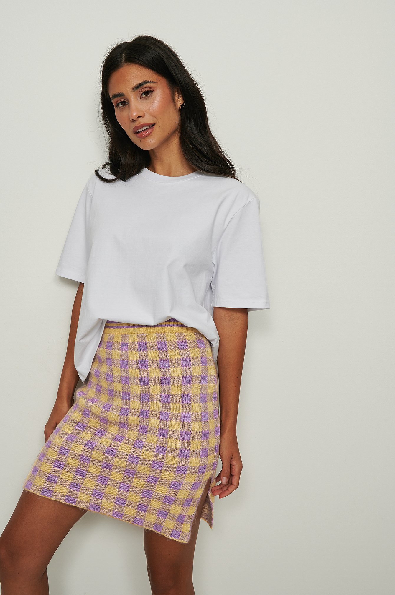 Knitted Checkered Skirt Outfit