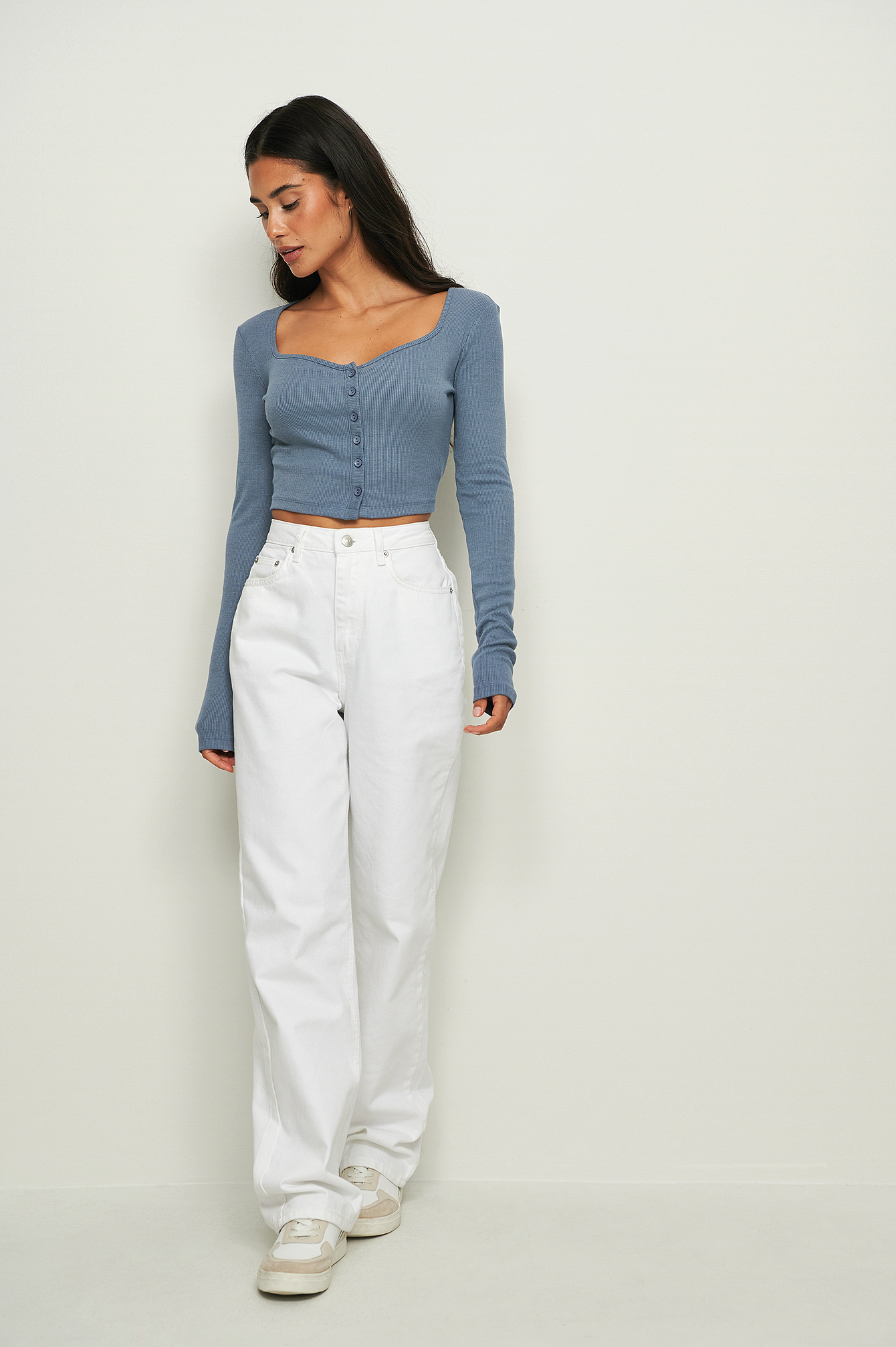 Heart Neckline Cropped Cardigan Outfit