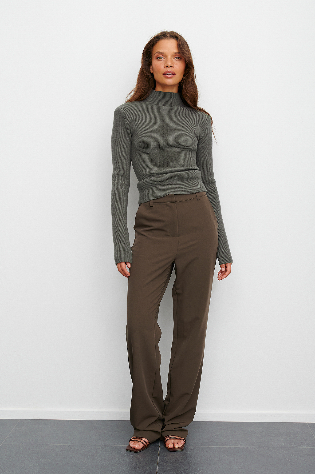 Shoulder Padded Ribbed Sweater Outfit.
