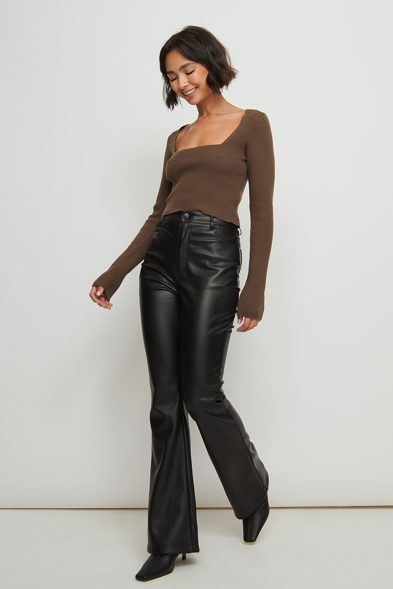 Flared PU Pants Black | na-kd.com
