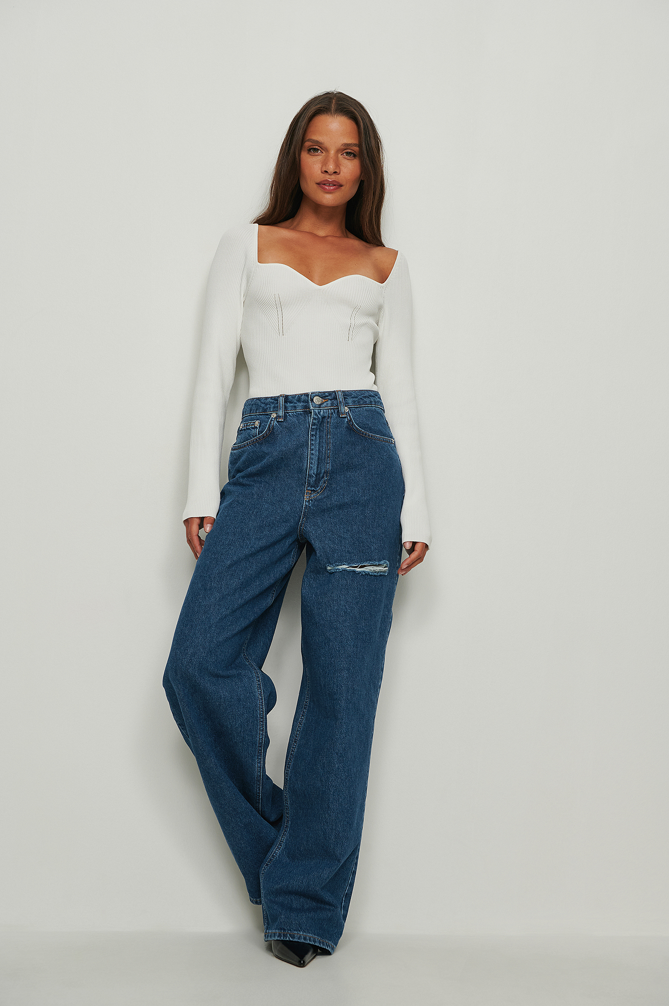 Wide Leg Thigh Detail Jeans Outfit