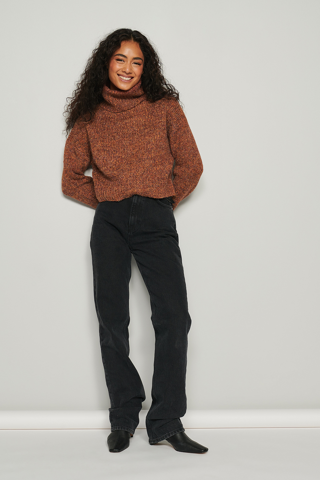 Knitted Melange High Neck Sweater Outfit