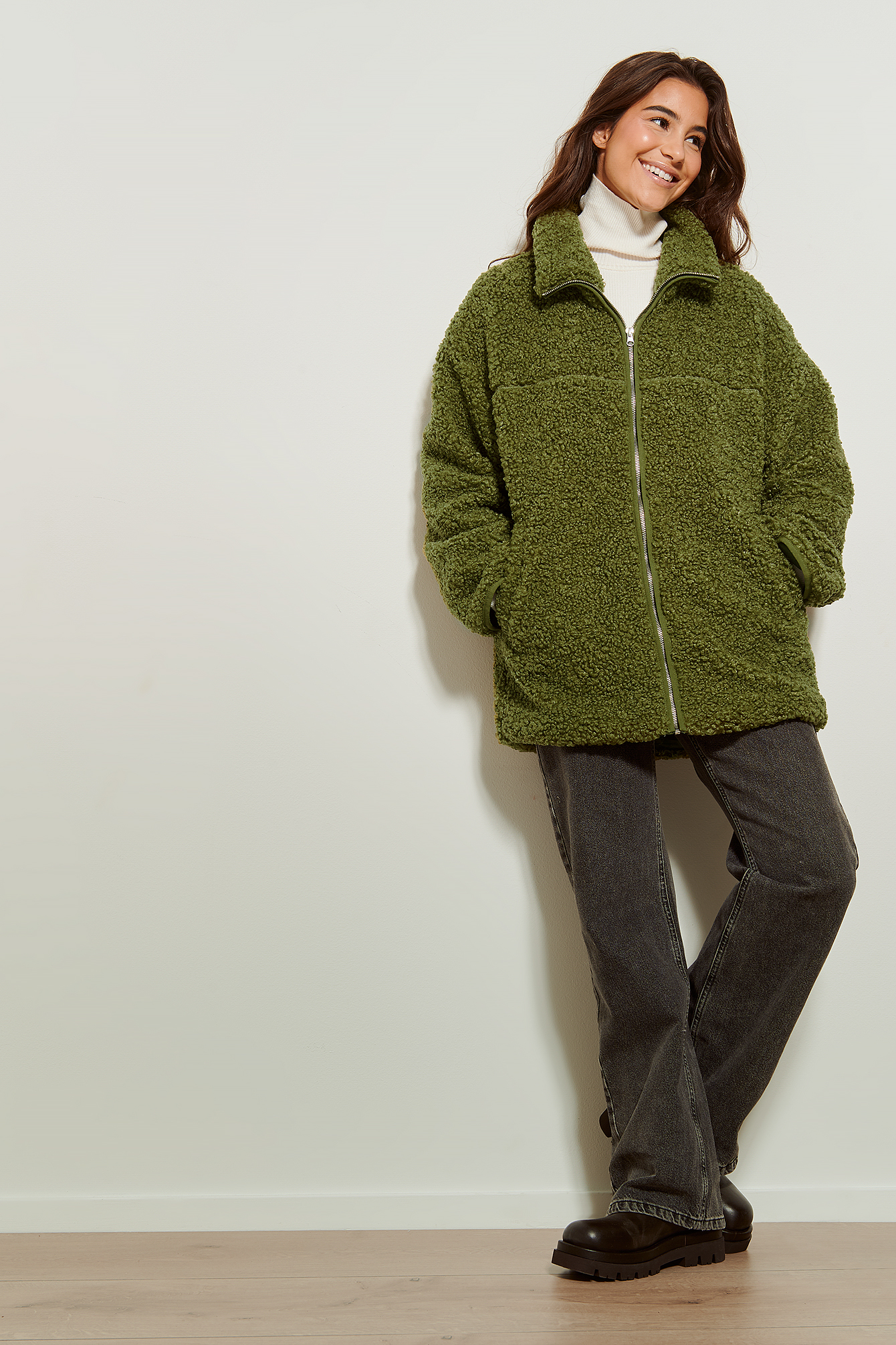 High Neck Teddy Jacket Green | na-kd.com