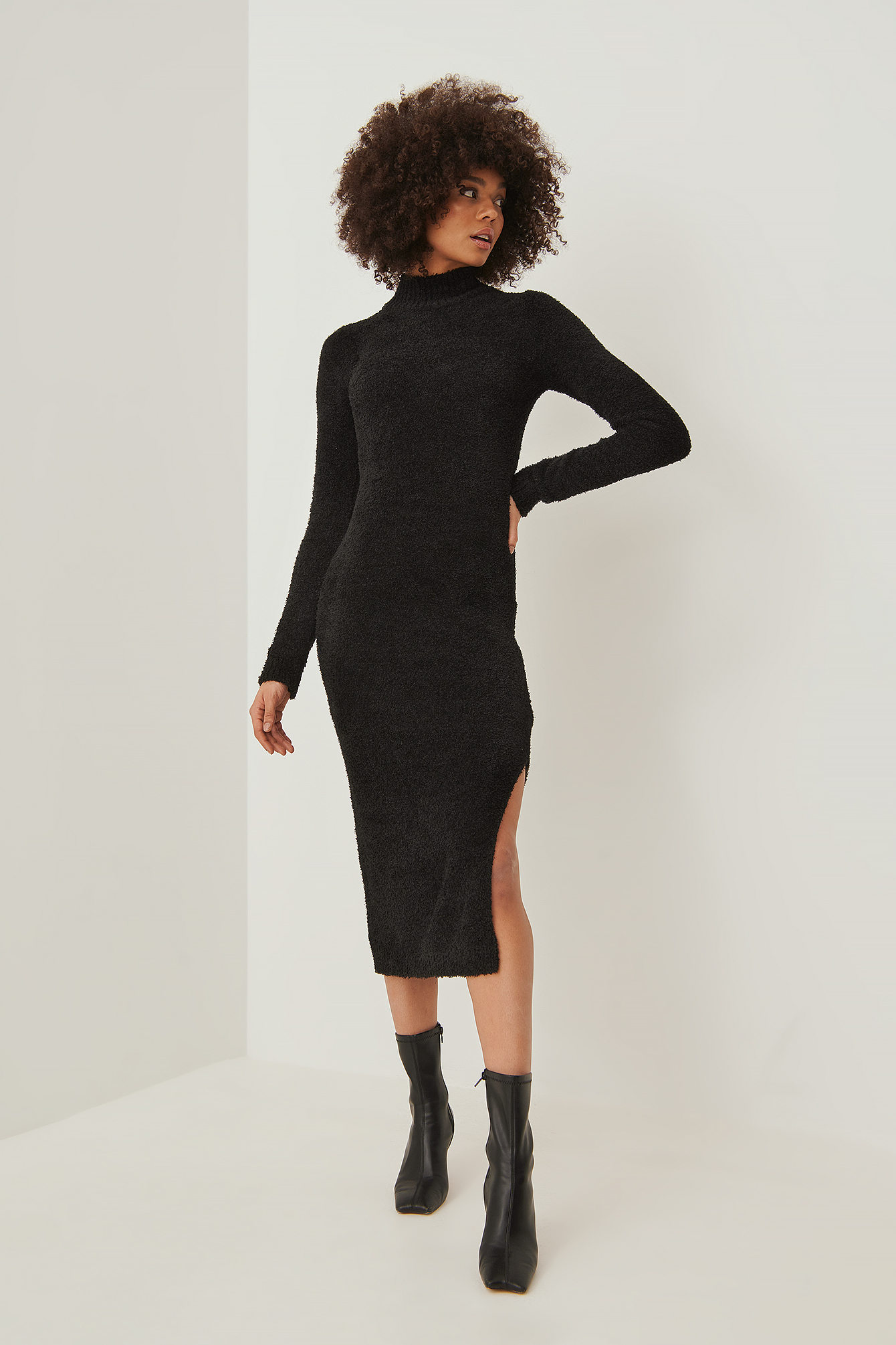 Neck Long Knitted Dress Outfit