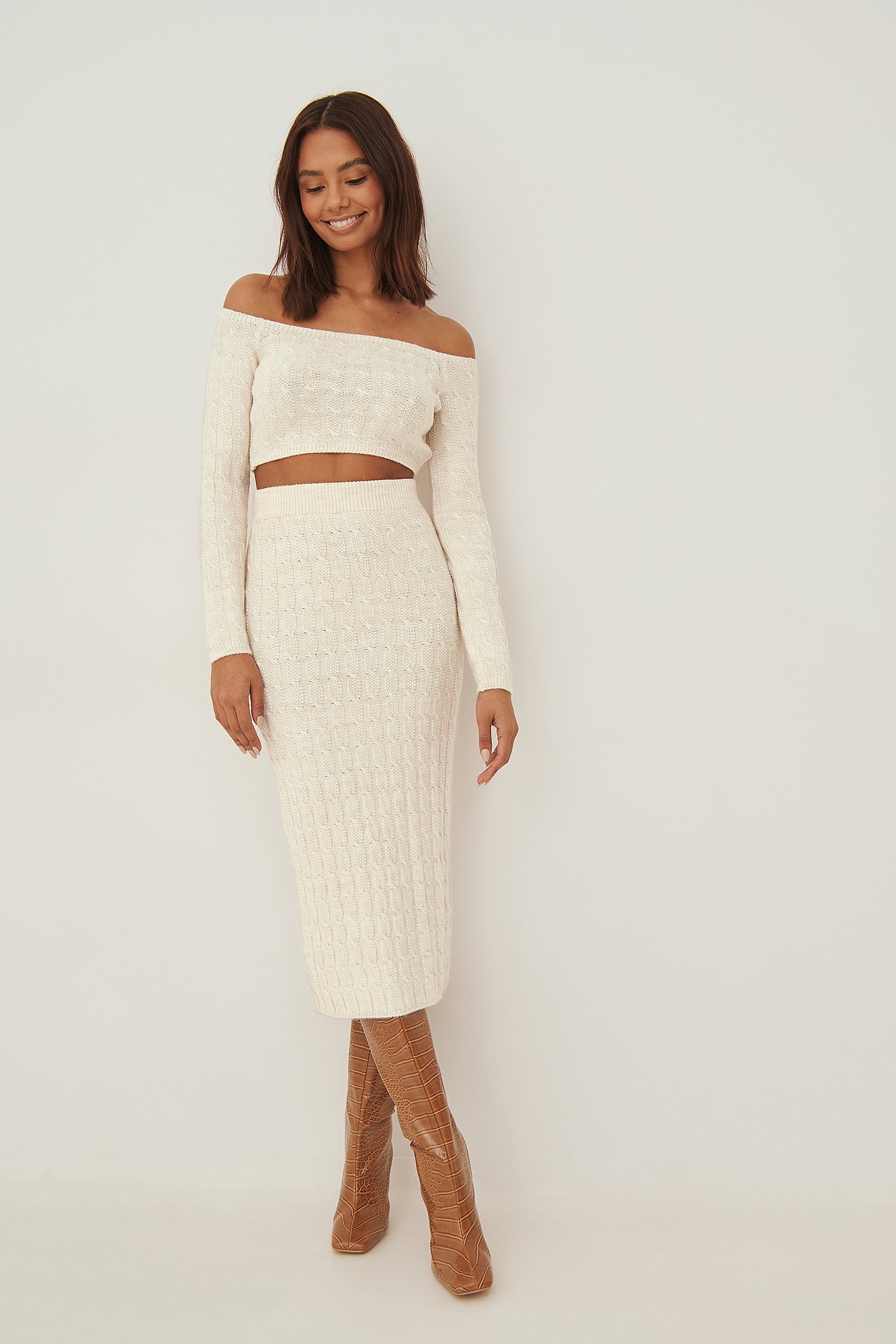 Knit Detail Midi Skirt Outfit