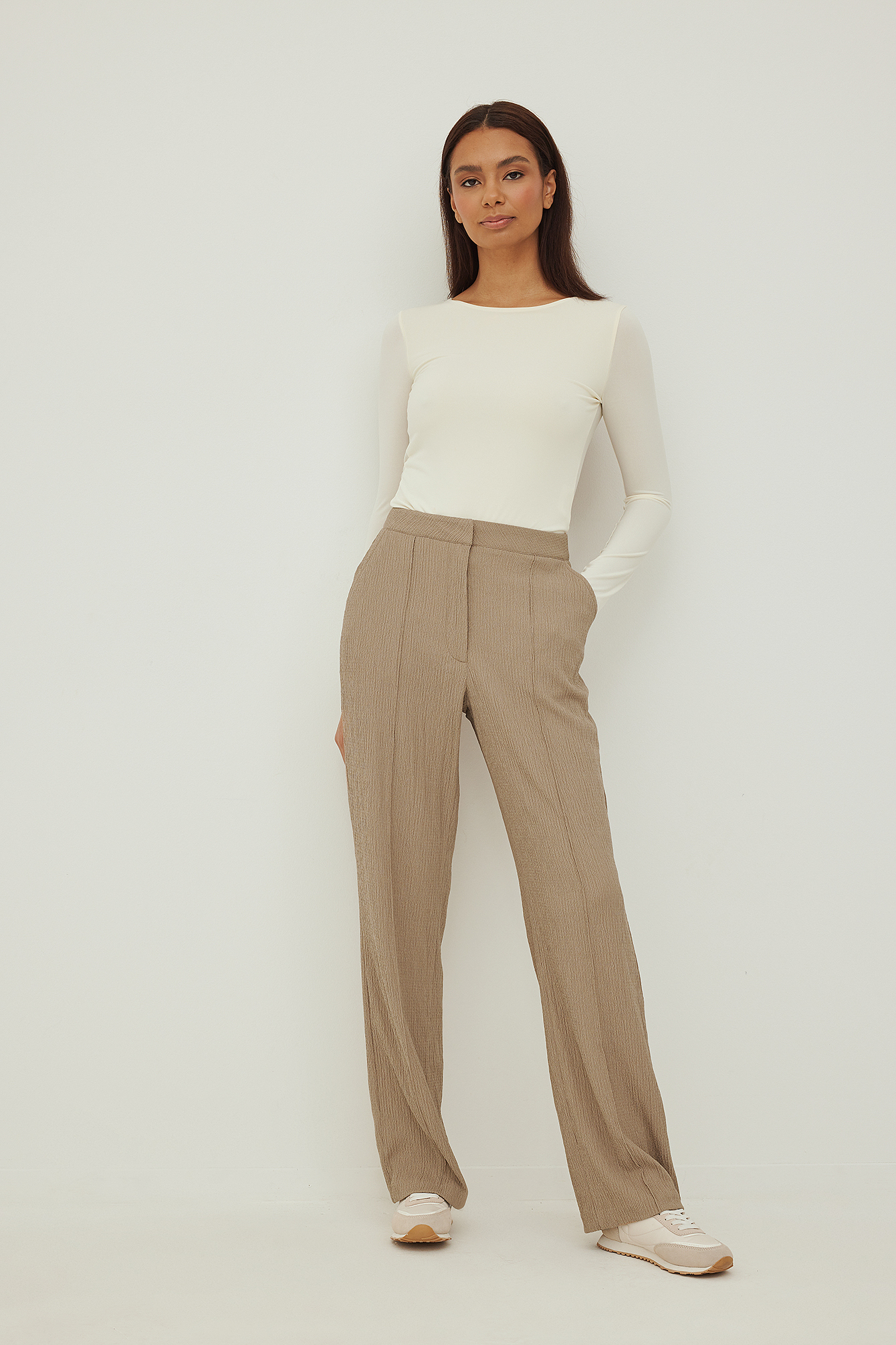 Recyled Structured Seamline Suit Pants Outfit.