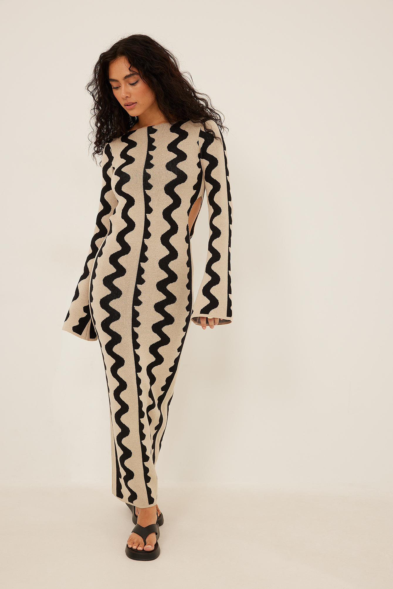 Kimono Sleeve Knitted Maxi Dress 