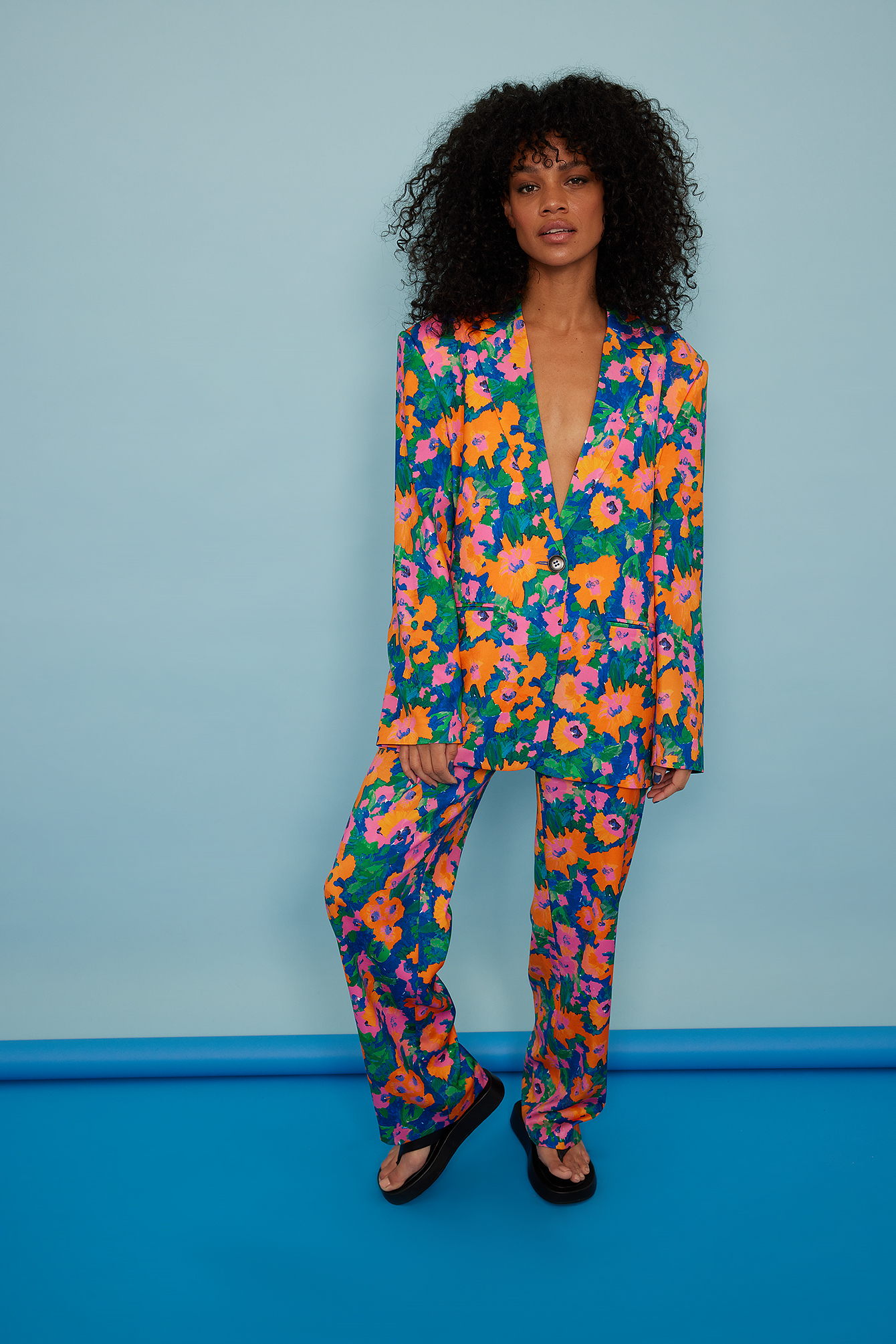 printed mid rise wide suit outfit