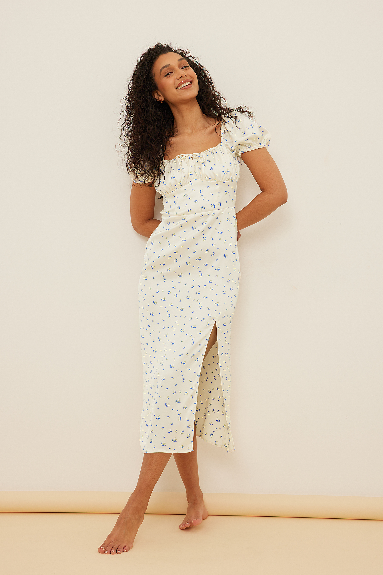 Short Puffy Sleeve Midi Dress Flower 