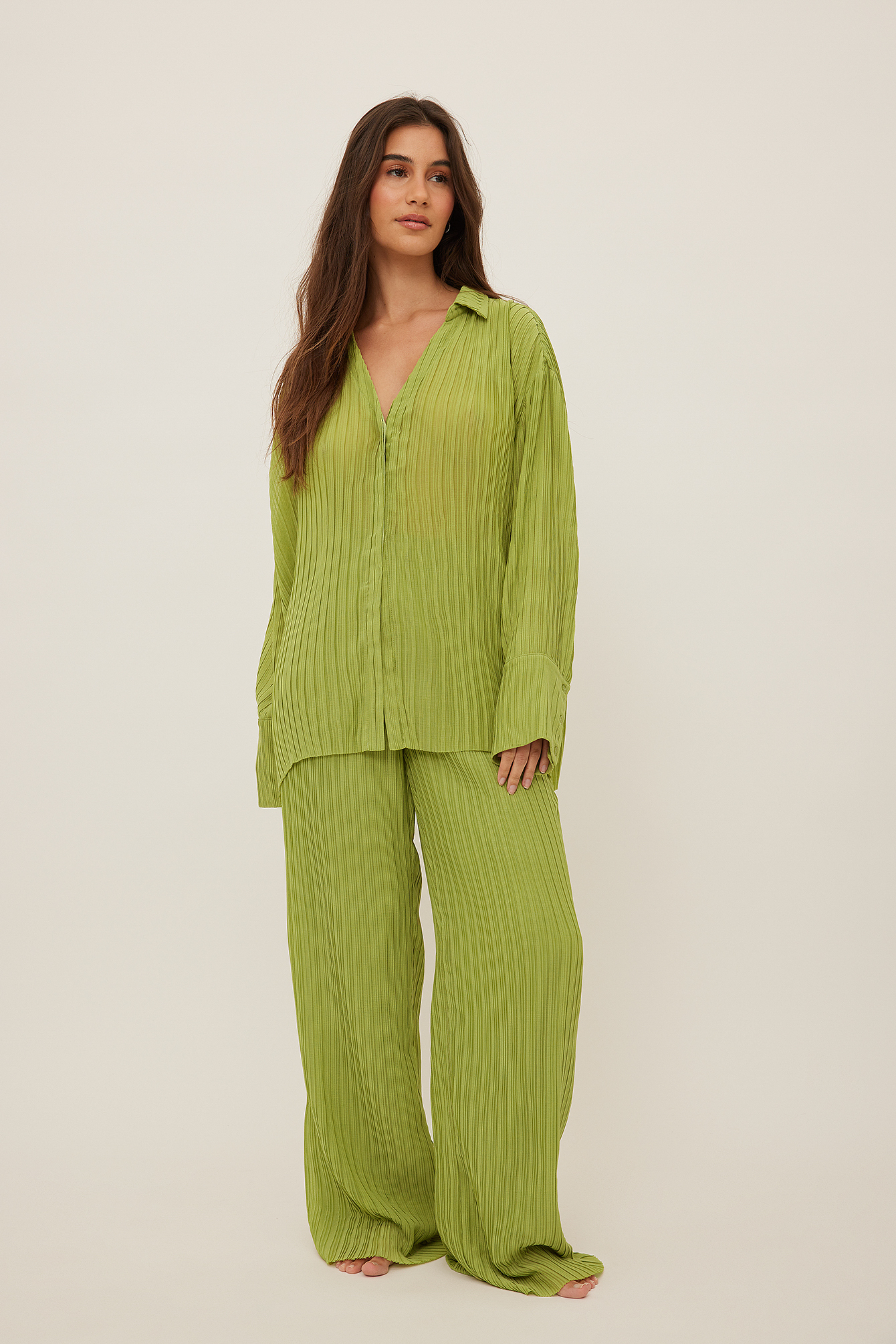 Wrinkled Flowy Pants Green