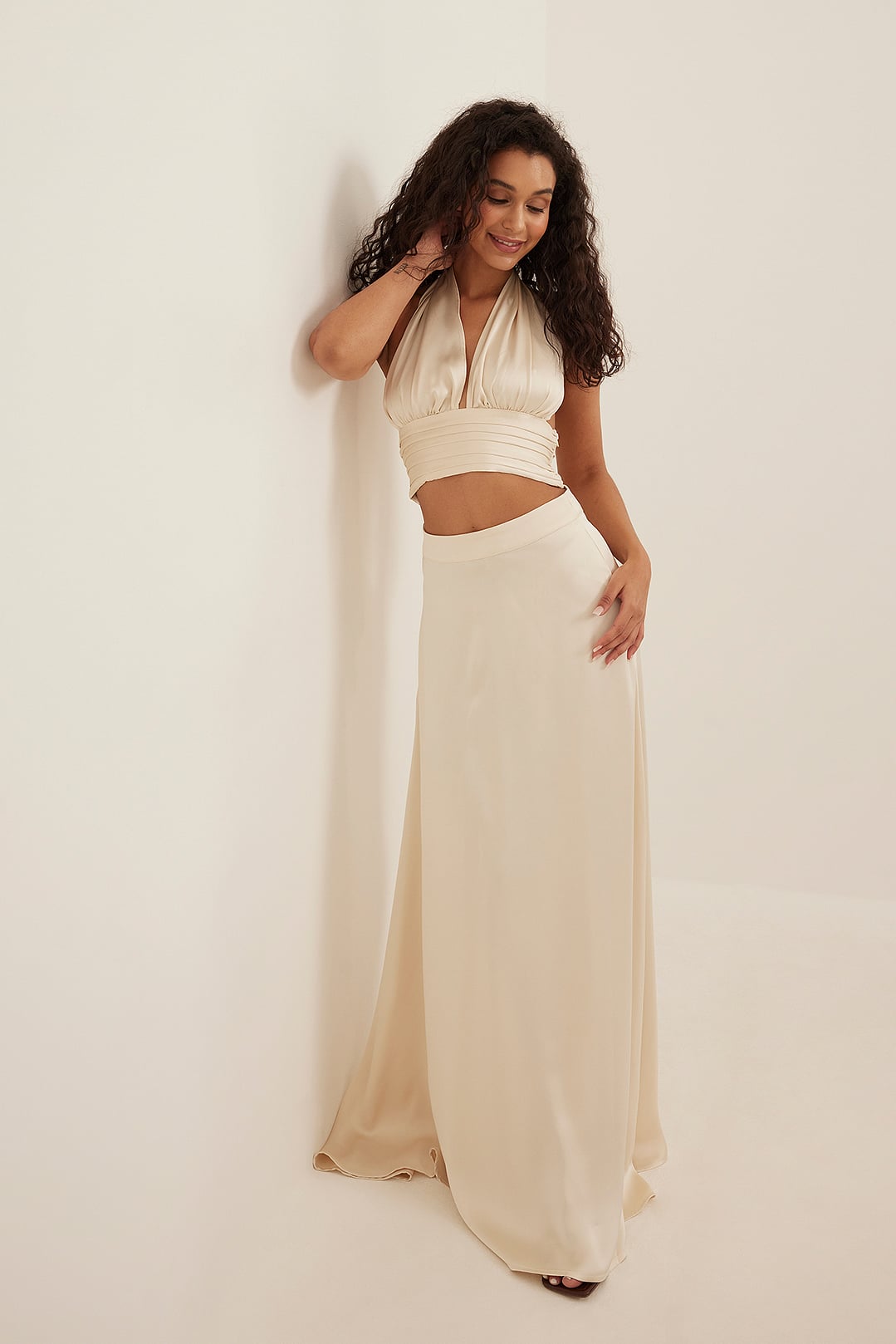 Wrapped Satin Maxi Skirt Beige | na-kd.com