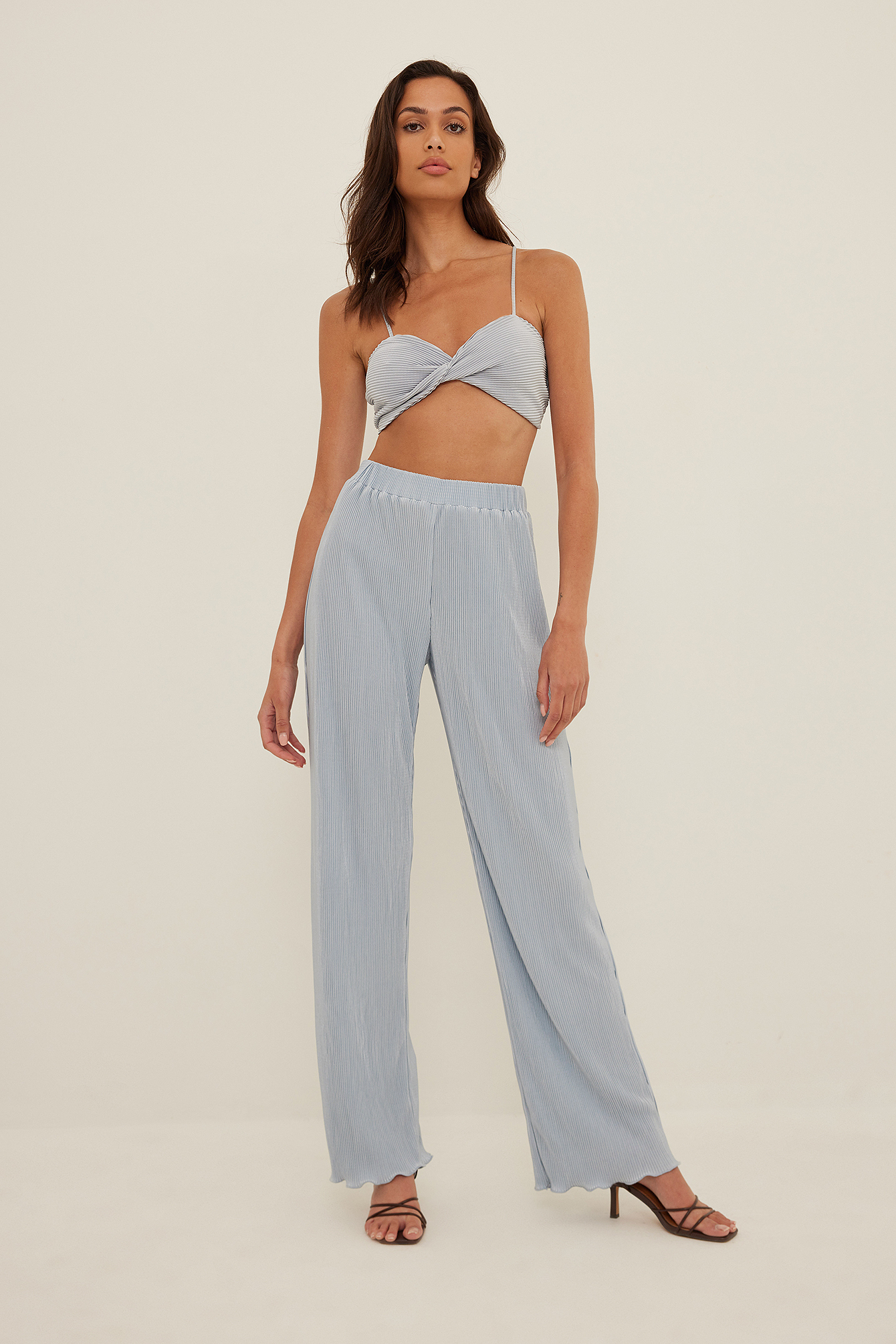 Pantaloni plissettati a vita alta Blu | na-kd.com