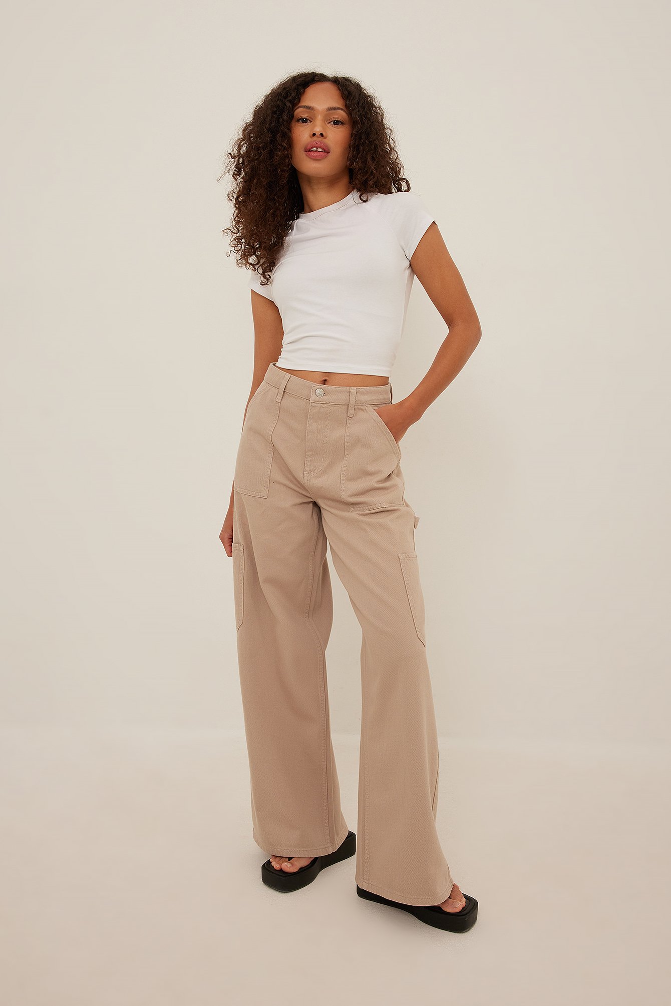 Loose Fit Cardo Pants Outfit