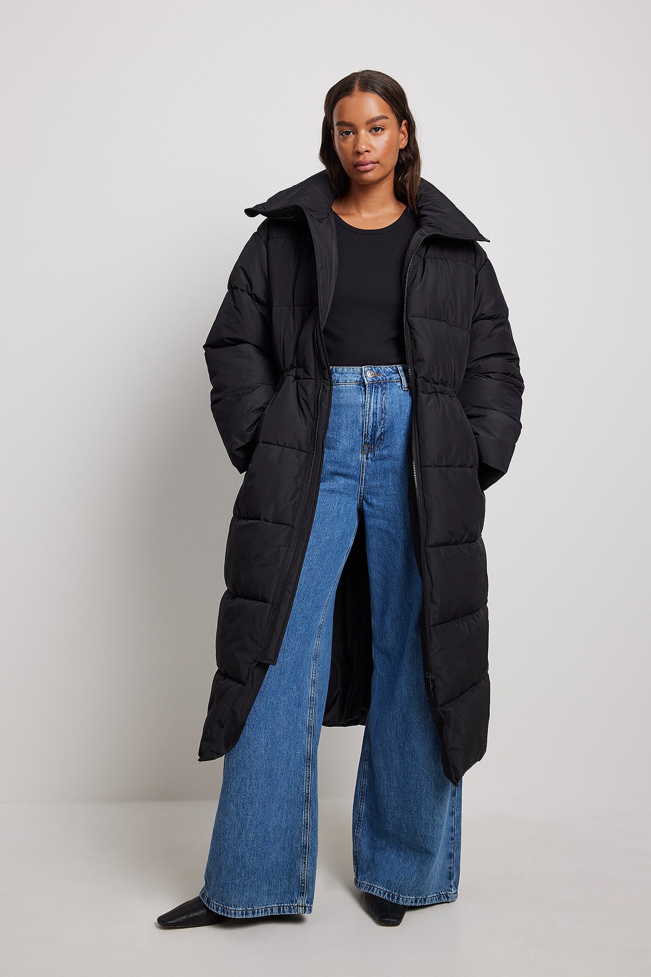 Oversized Long Puffer Jacket Outfit