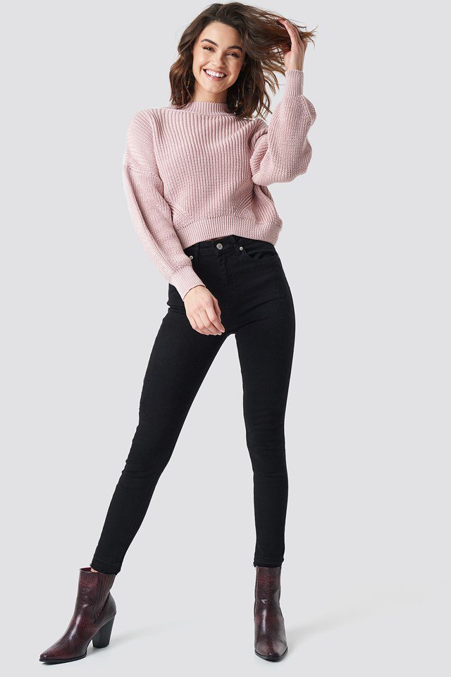 Pink Knitted Sweater Outfit