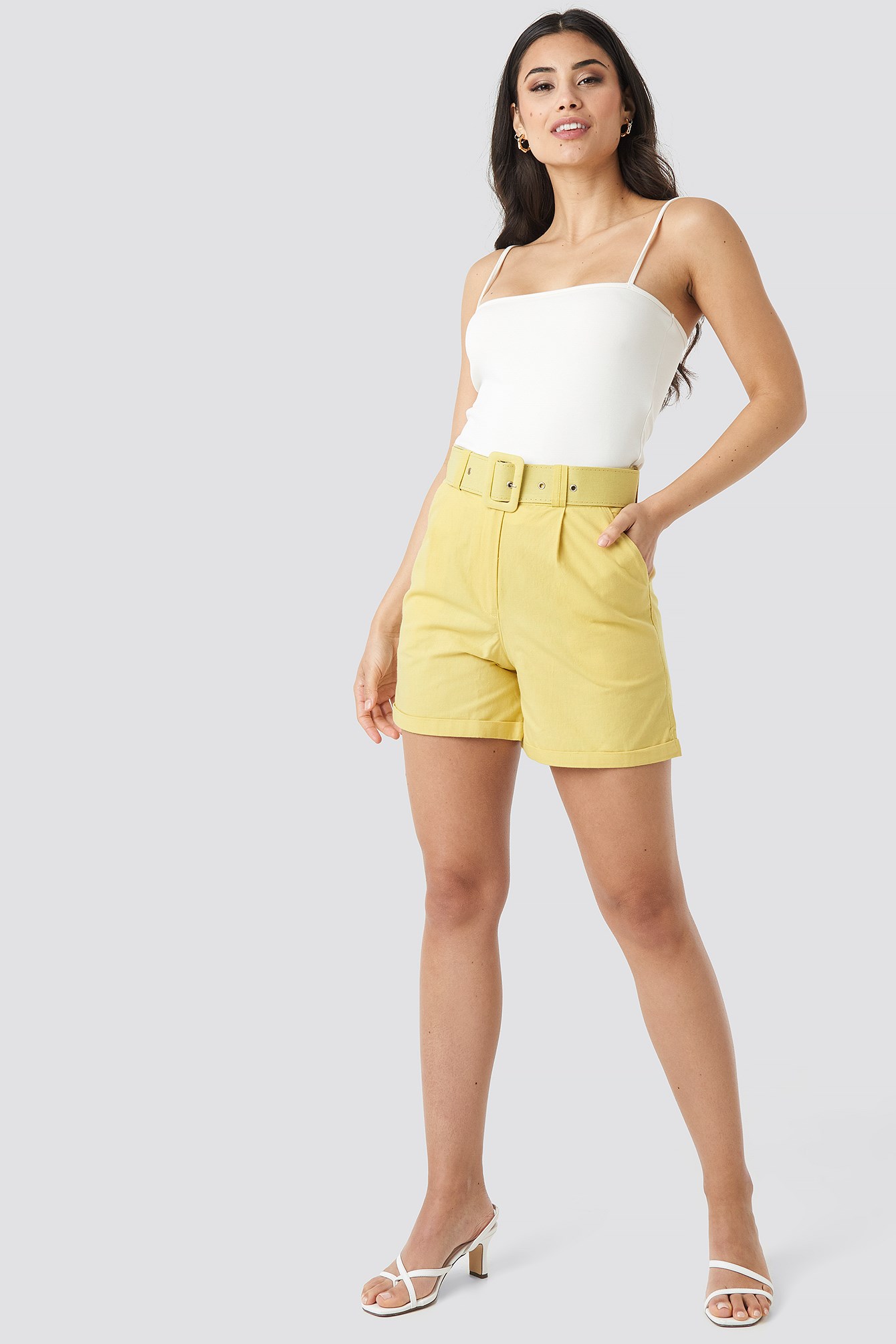 Yol Belt Detailed Shorts Outfit.
