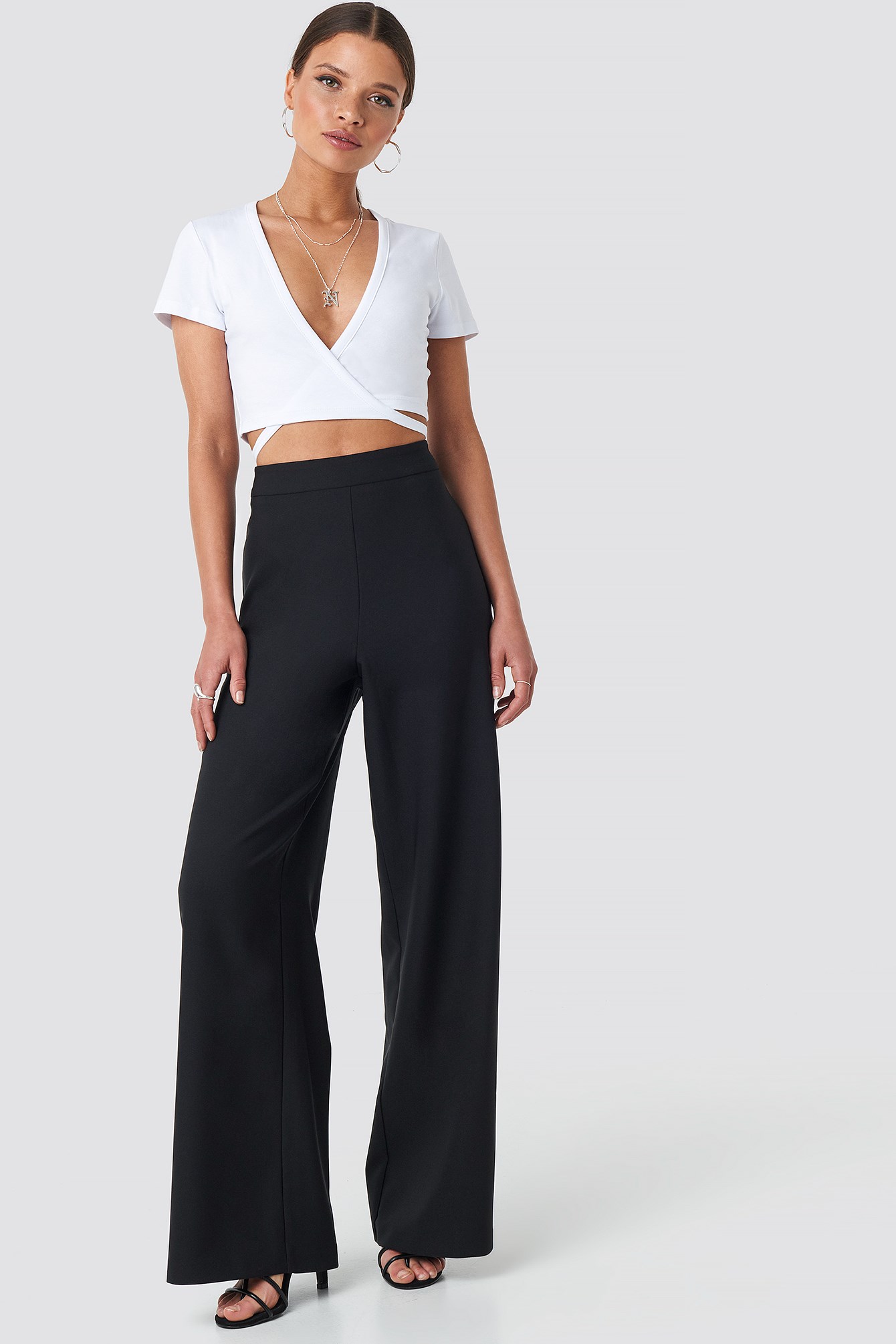 Wide Leg Pants Zwart | na-kd.com