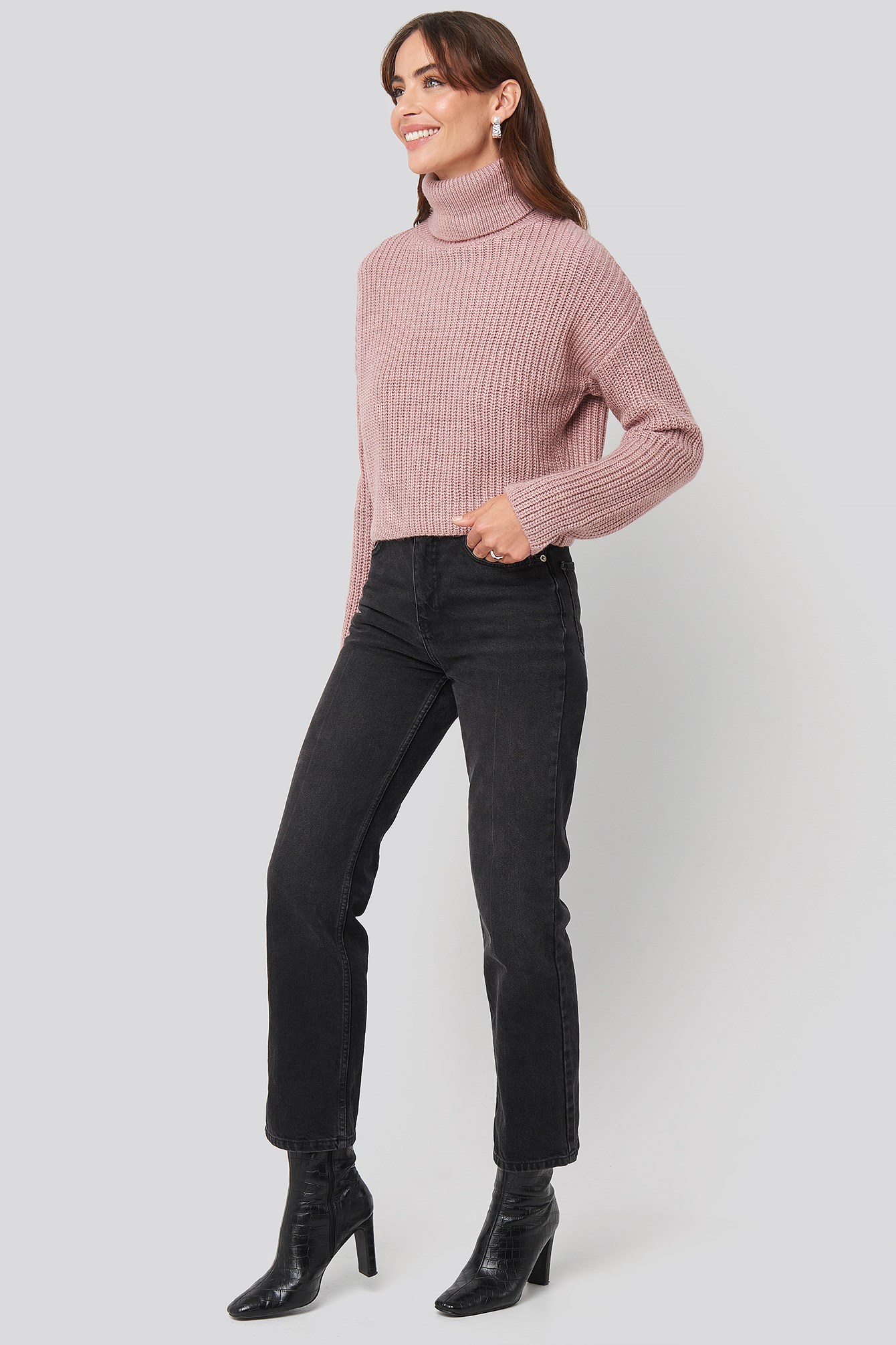 Folded Polo Neck Knitted Sweater Pink Outfit