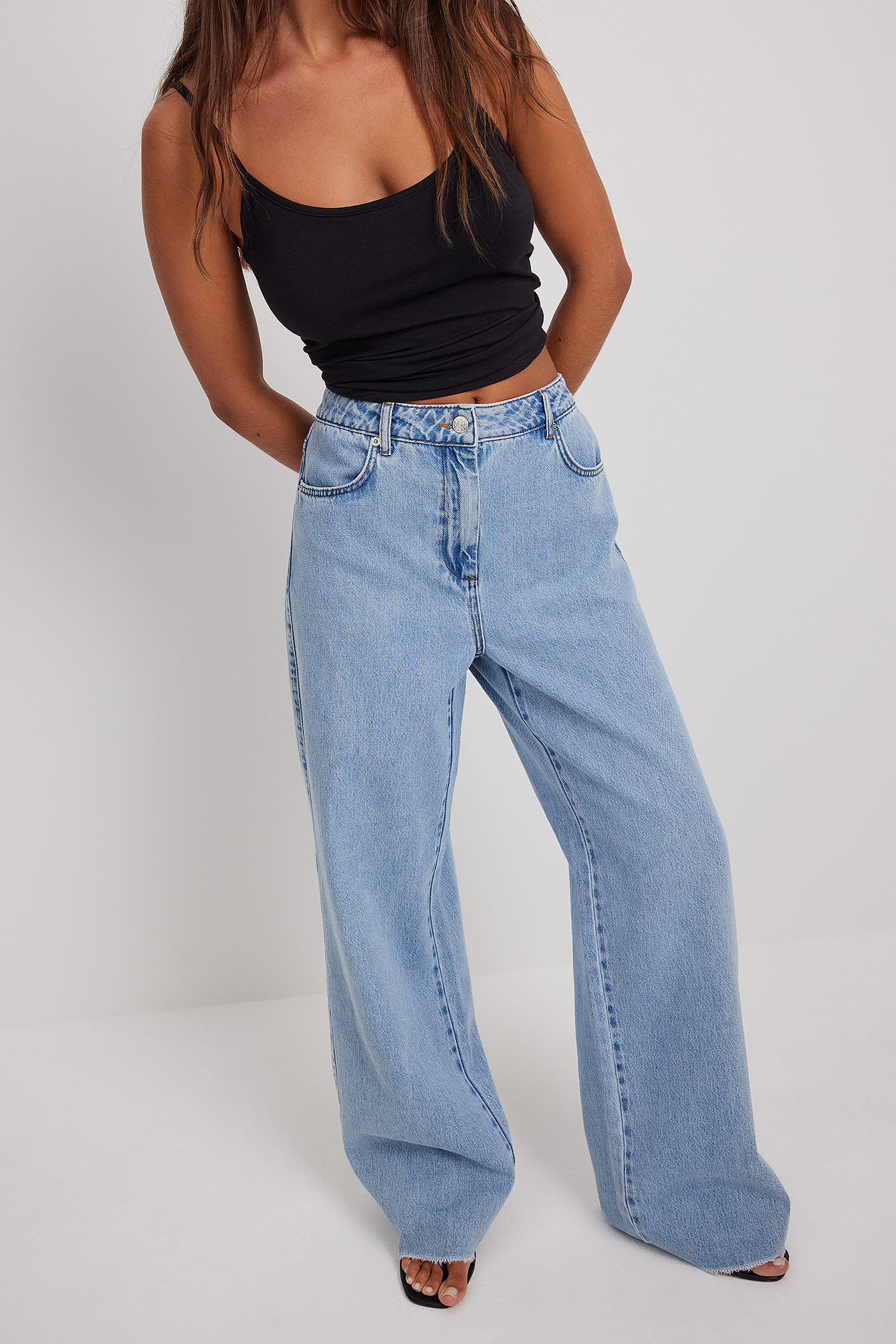 Mode Spijkerbroeken Jeans met rechte pijpen Grüne Erde Gr\u00fcne Erde Jeans met rechte pijpen blauw casual uitstraling 