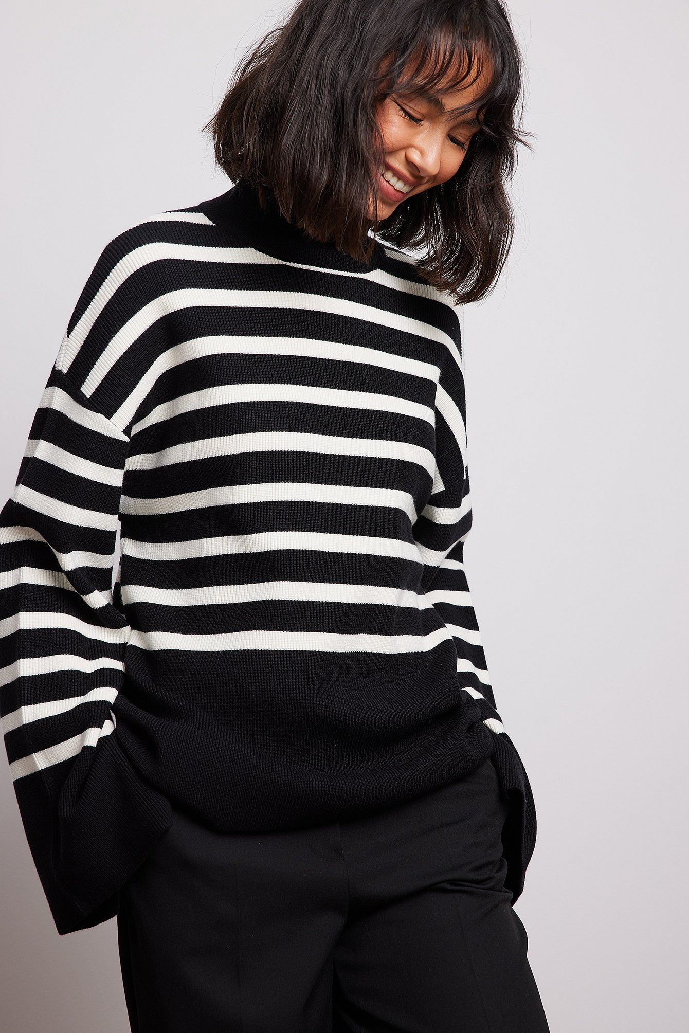 Black/White Striped Turtle Neck Knitted Sweater