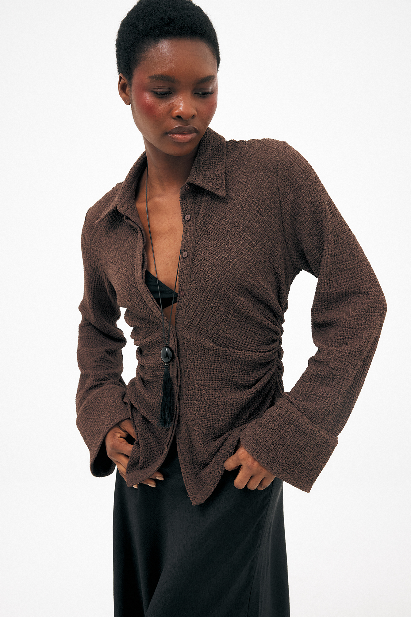 Camisa estructurada con cuello - Camisas - Brown - XS - NA-KD / NAKD