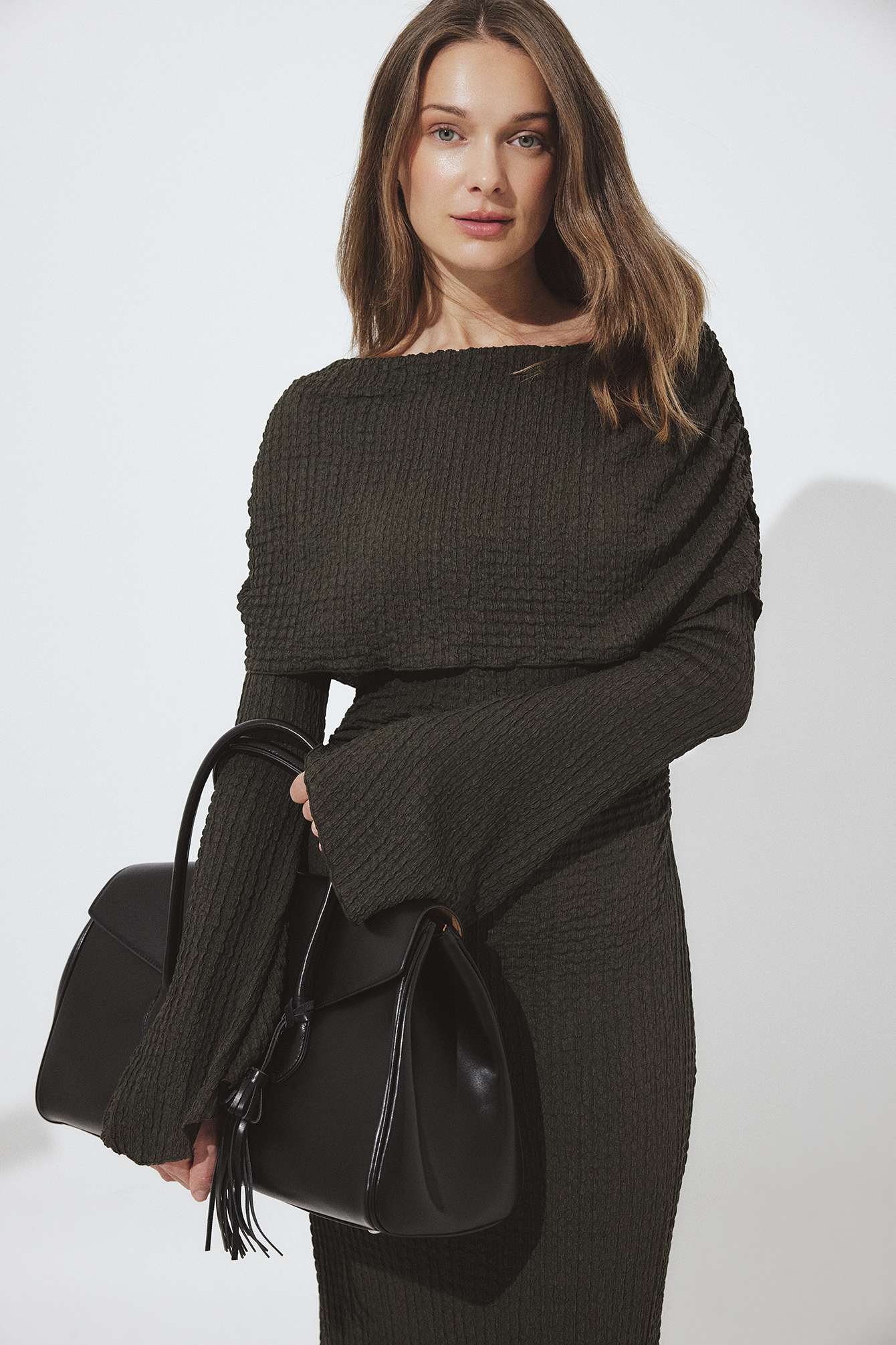 Fine Knitted Trumpet Sleeve Midi Dress Blue | NA-KD