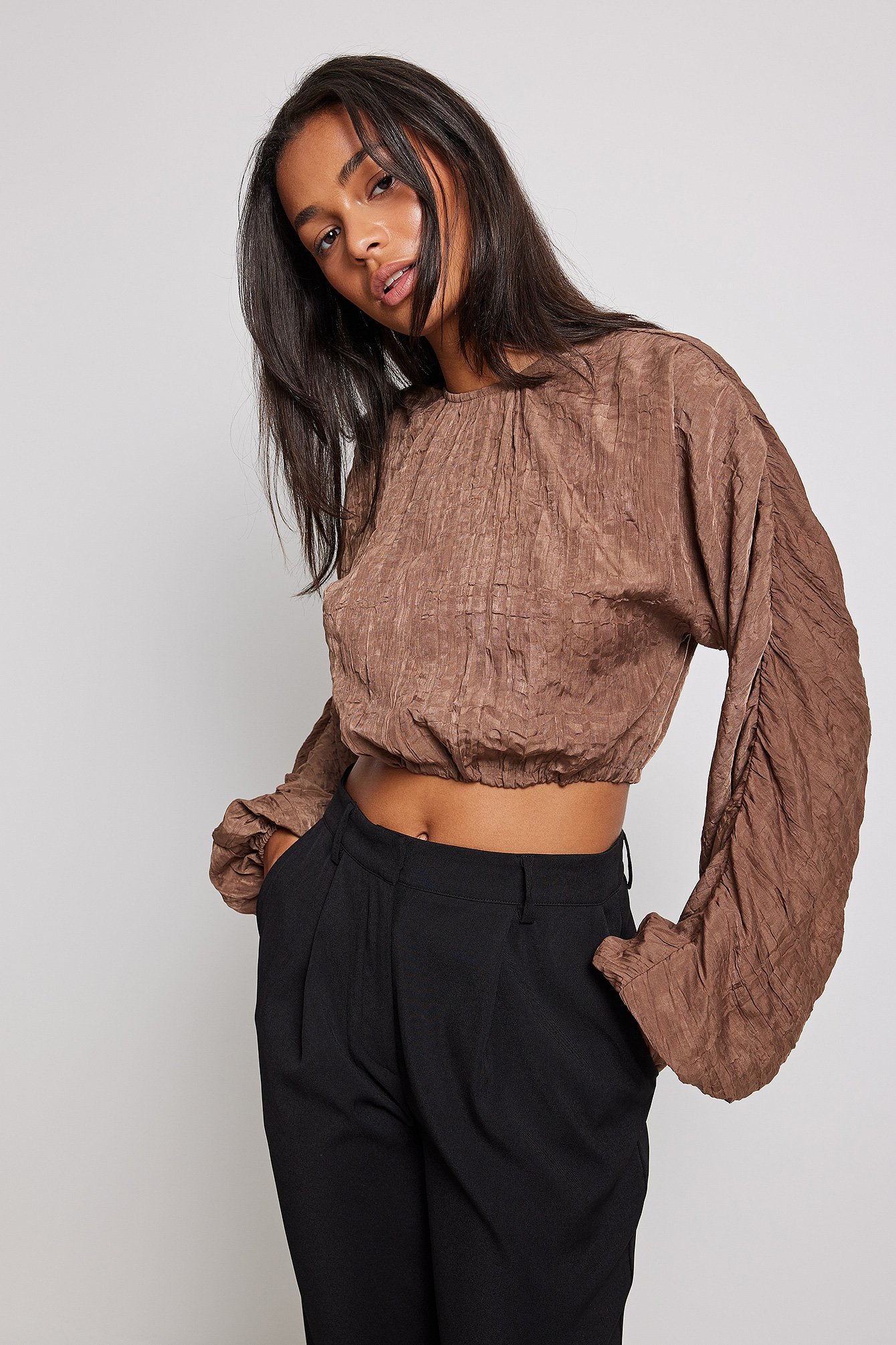 NA-KD Structured Long Sleeve Tie Blouse - Brown