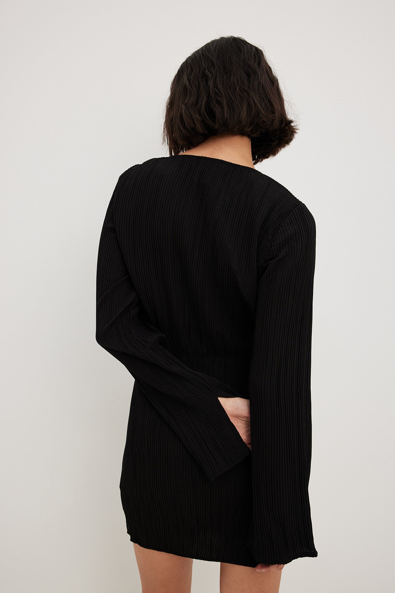 Structured LS Mini Dress Black | NA-KD