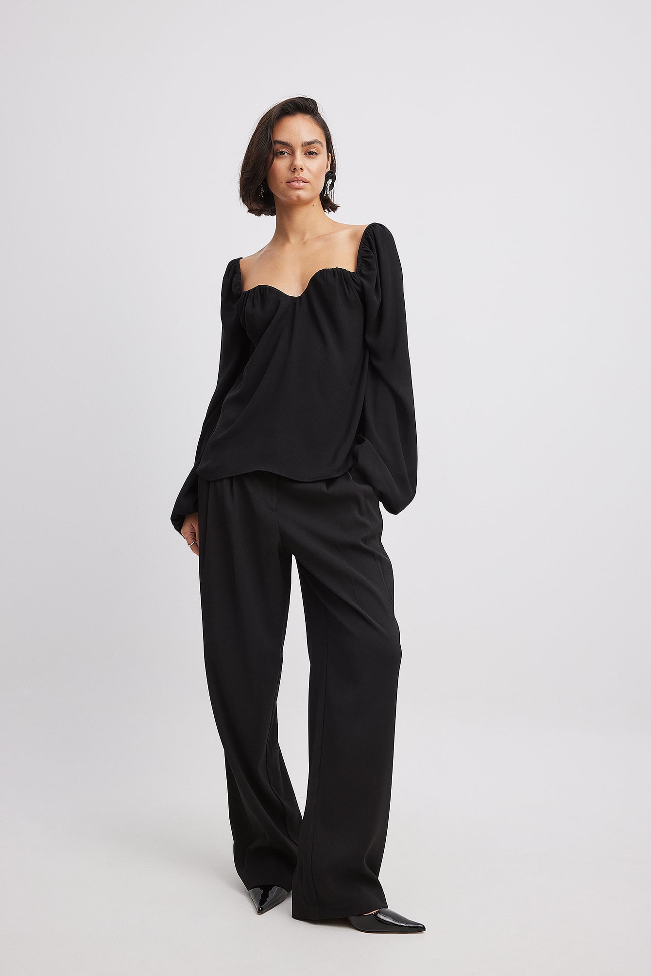 Sweetheart Neckline Blouse Black NA KD sweetheart-neckline-blouse-black-na-kd