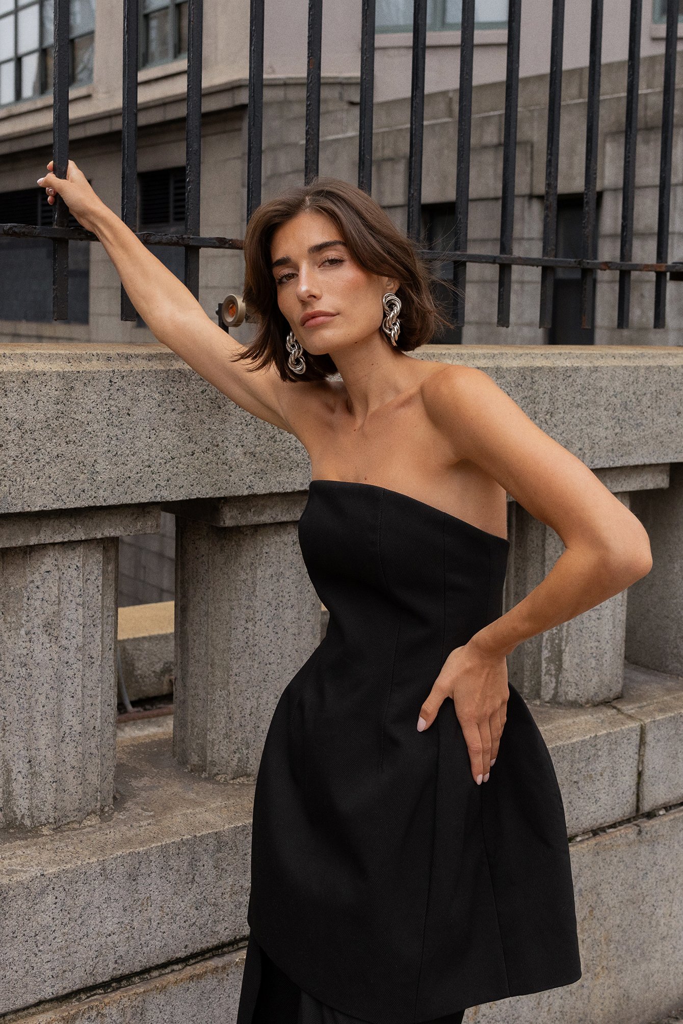 Robe bandeau courte ajustée Noir NA-KD - Main Image
