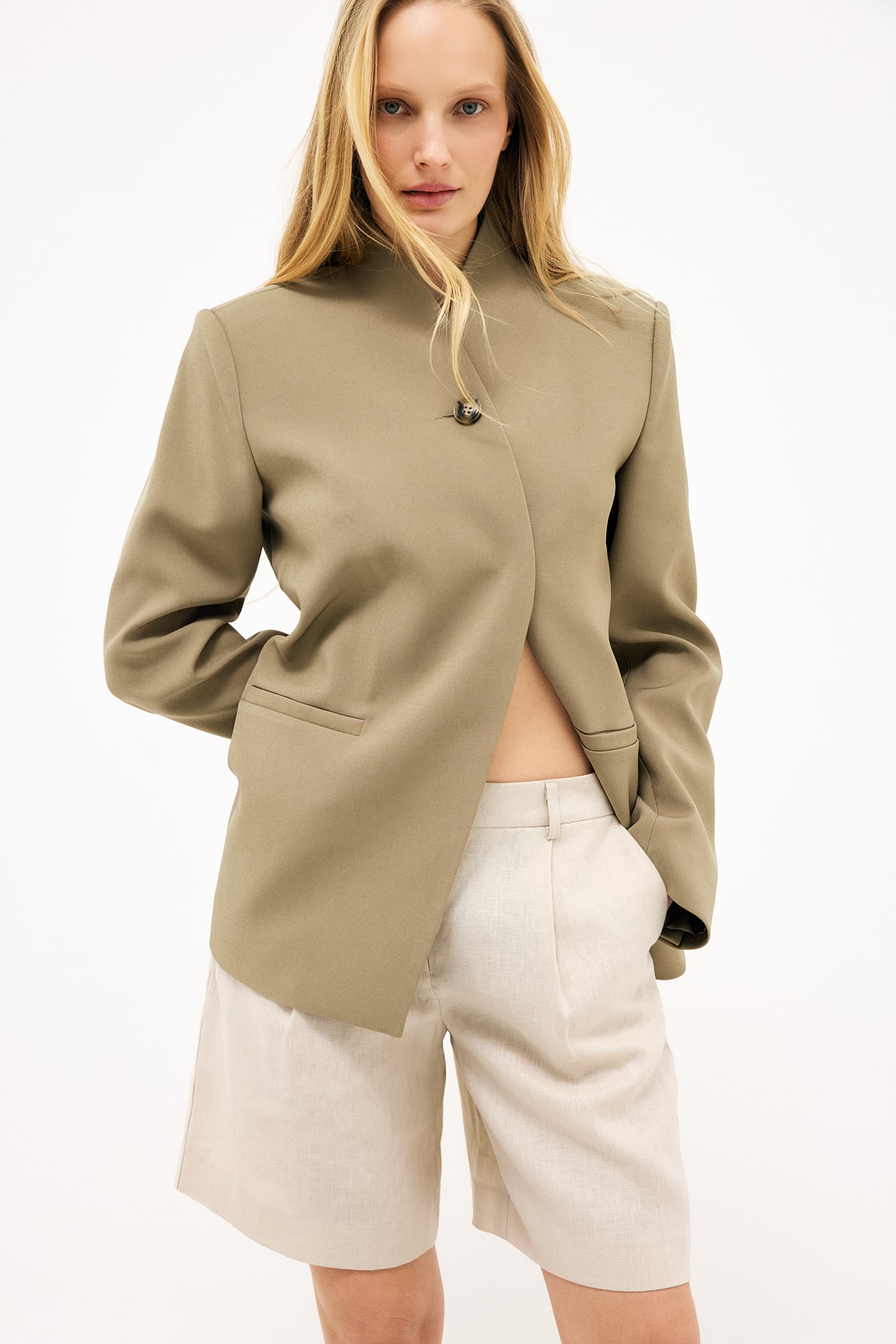 Premium Selection Tailored Linen Shorts - Beige