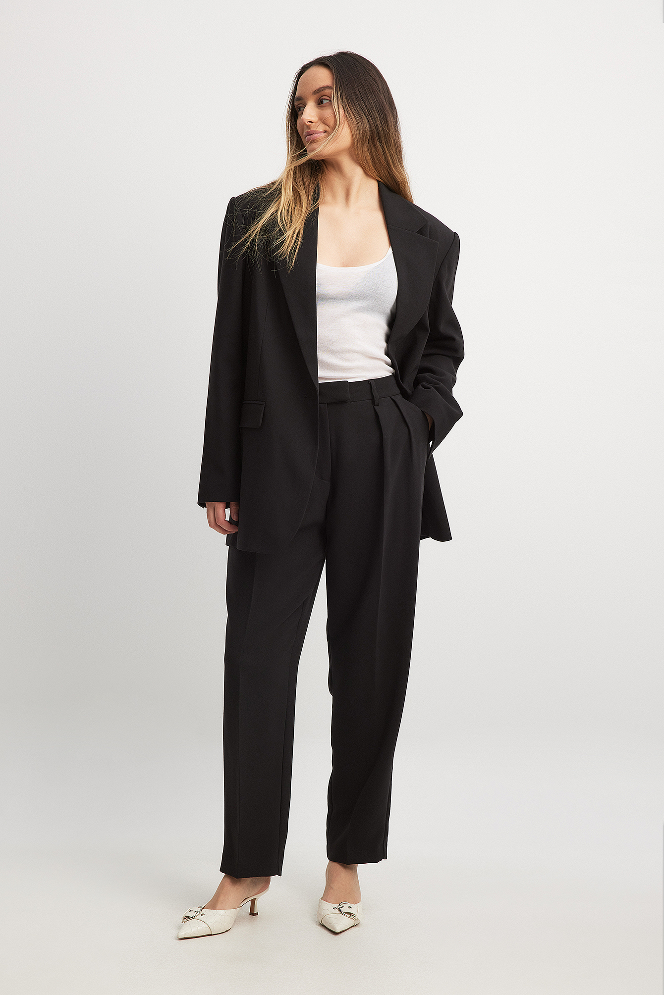 NA-KD Tapered High Waist Suit Pants - Kontorbukser - Sort - EU 32 - NA-KD / NAKD
