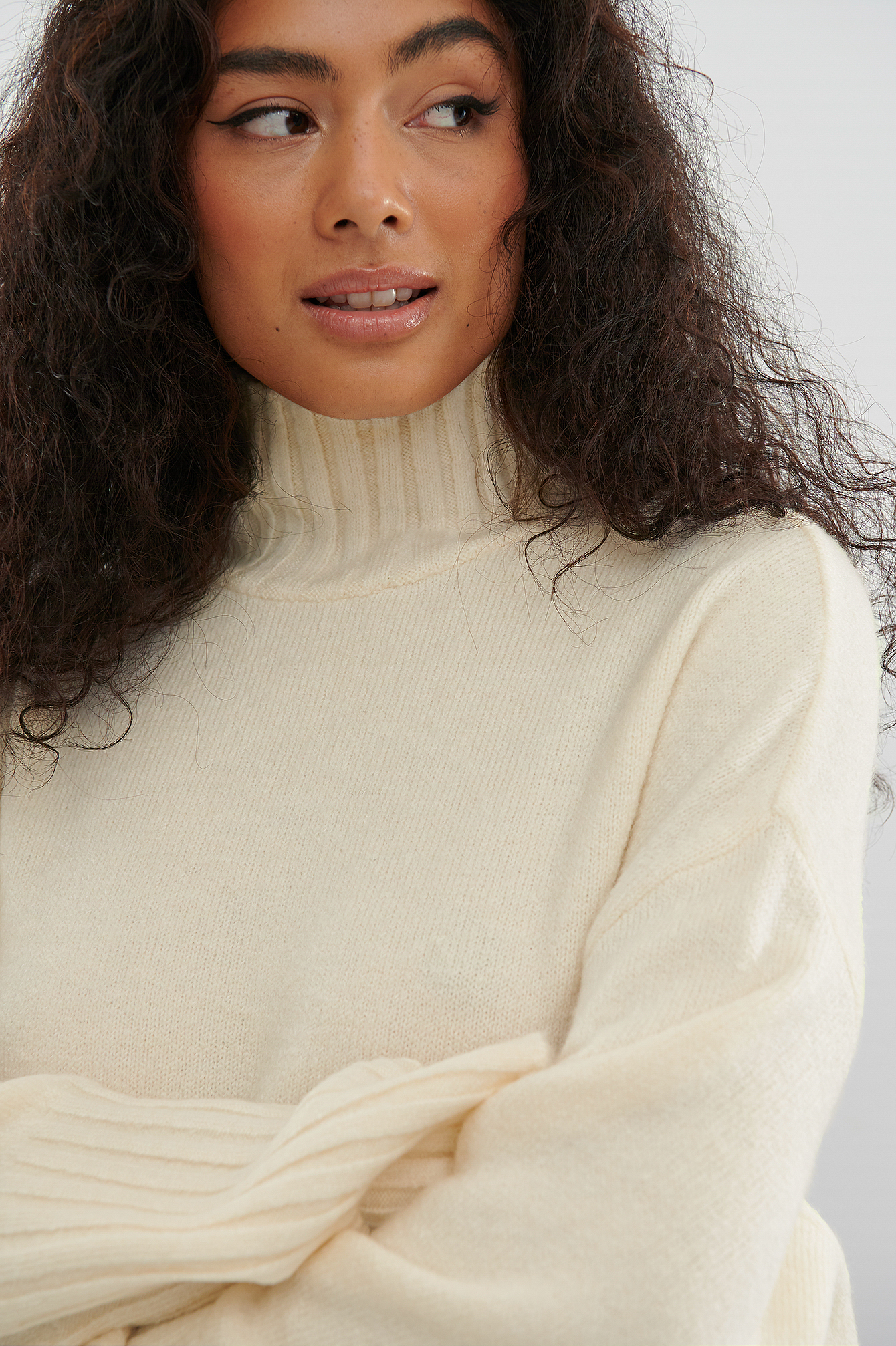 Polo Neck Knitted Sweater Offwhite
