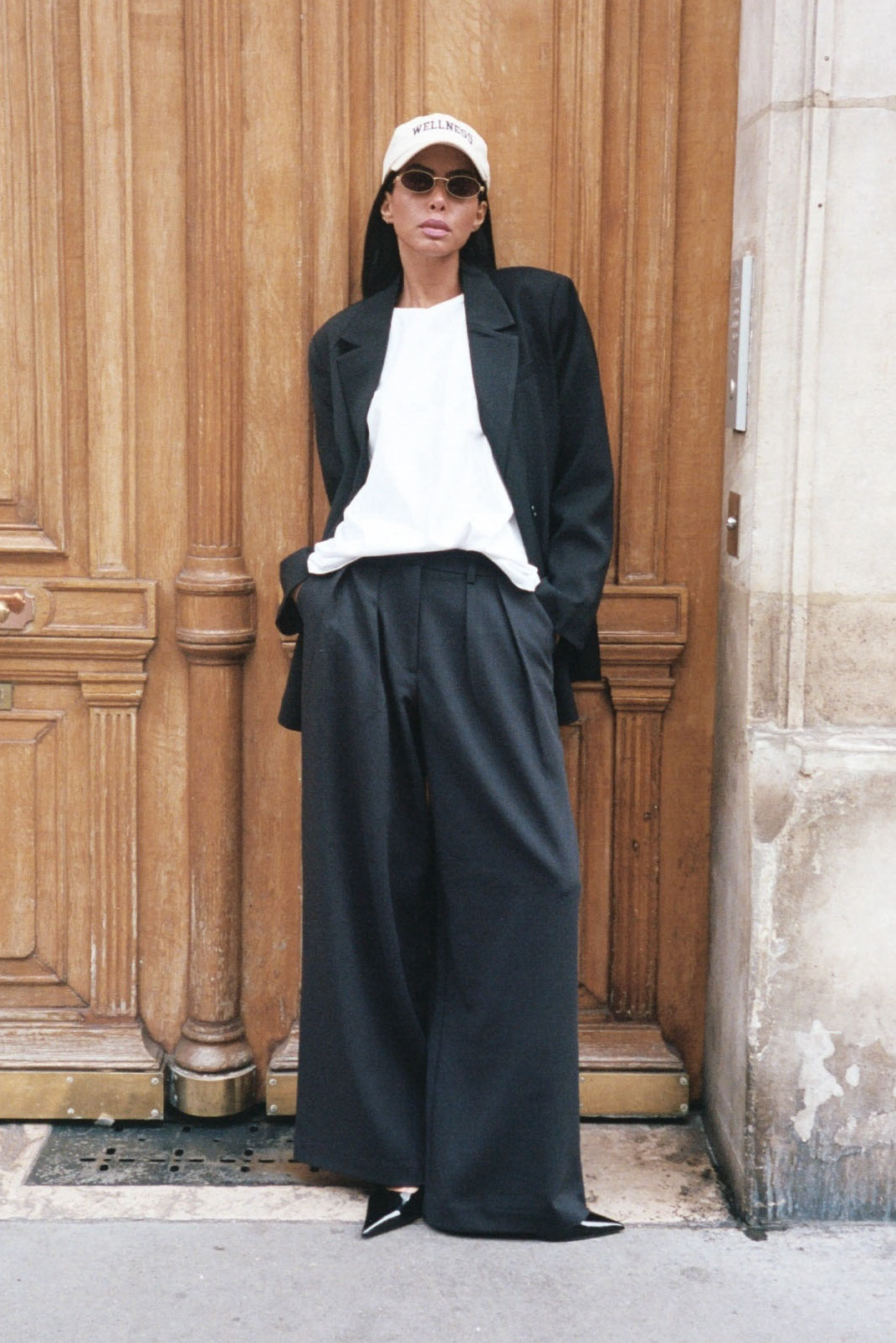Wide high waist suit pants black — byxor med fickor från NA-KD