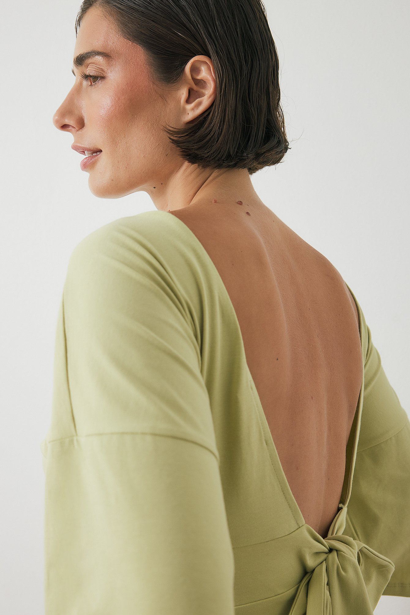 NA-KD Tie Back Tee - Open Back Tops - Green - L (EU 42-44) - NA-KD / NAKD