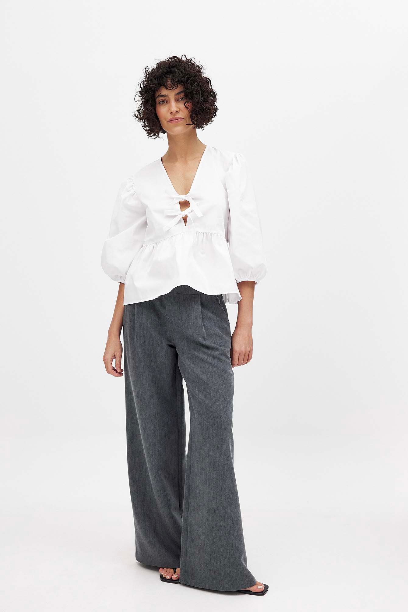 NA-KD Tie Front Puff Sleeve Blouse - Blusar - Vit - EU 40 - NA-KD / NAKD
