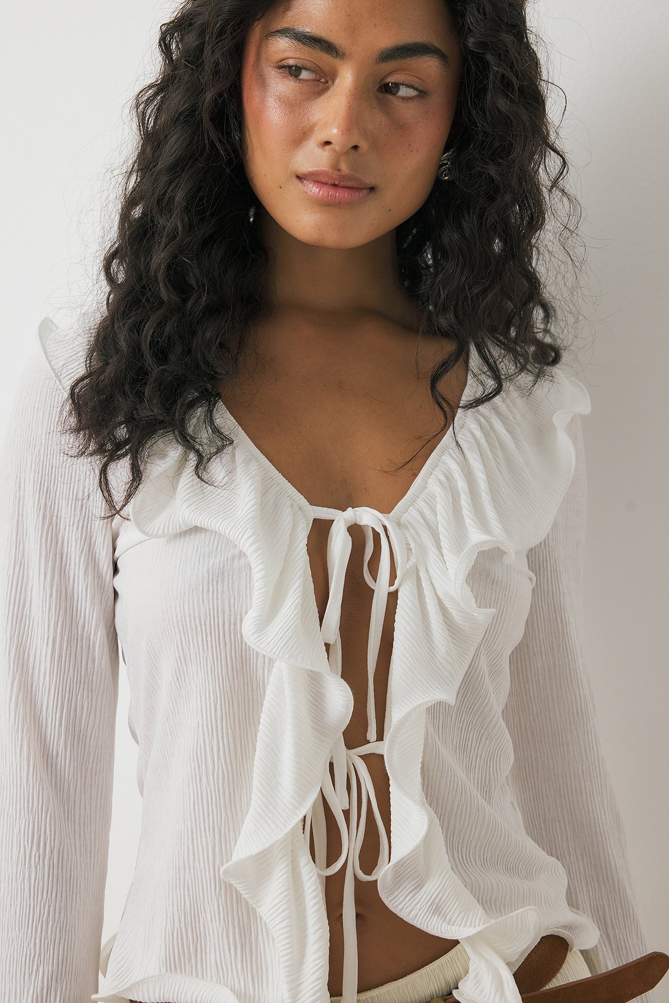 NA-KD Gestructureerde top met strik - Tops met strikjes - Gebroken wit - XS - NA-KD / NAKD