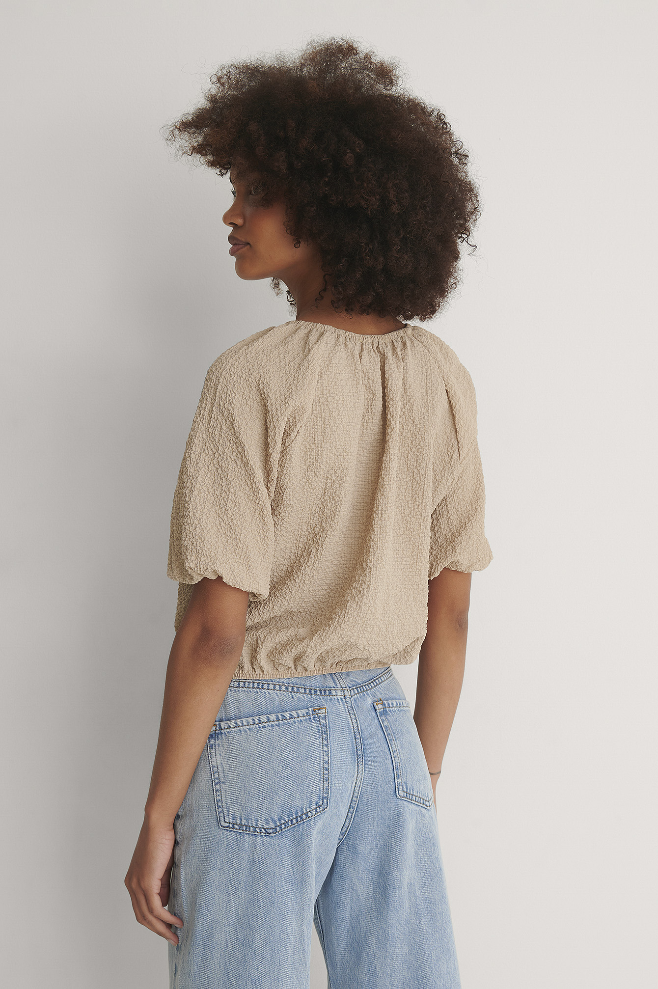 Balloon Sleeve Top Beige | na-kd.com