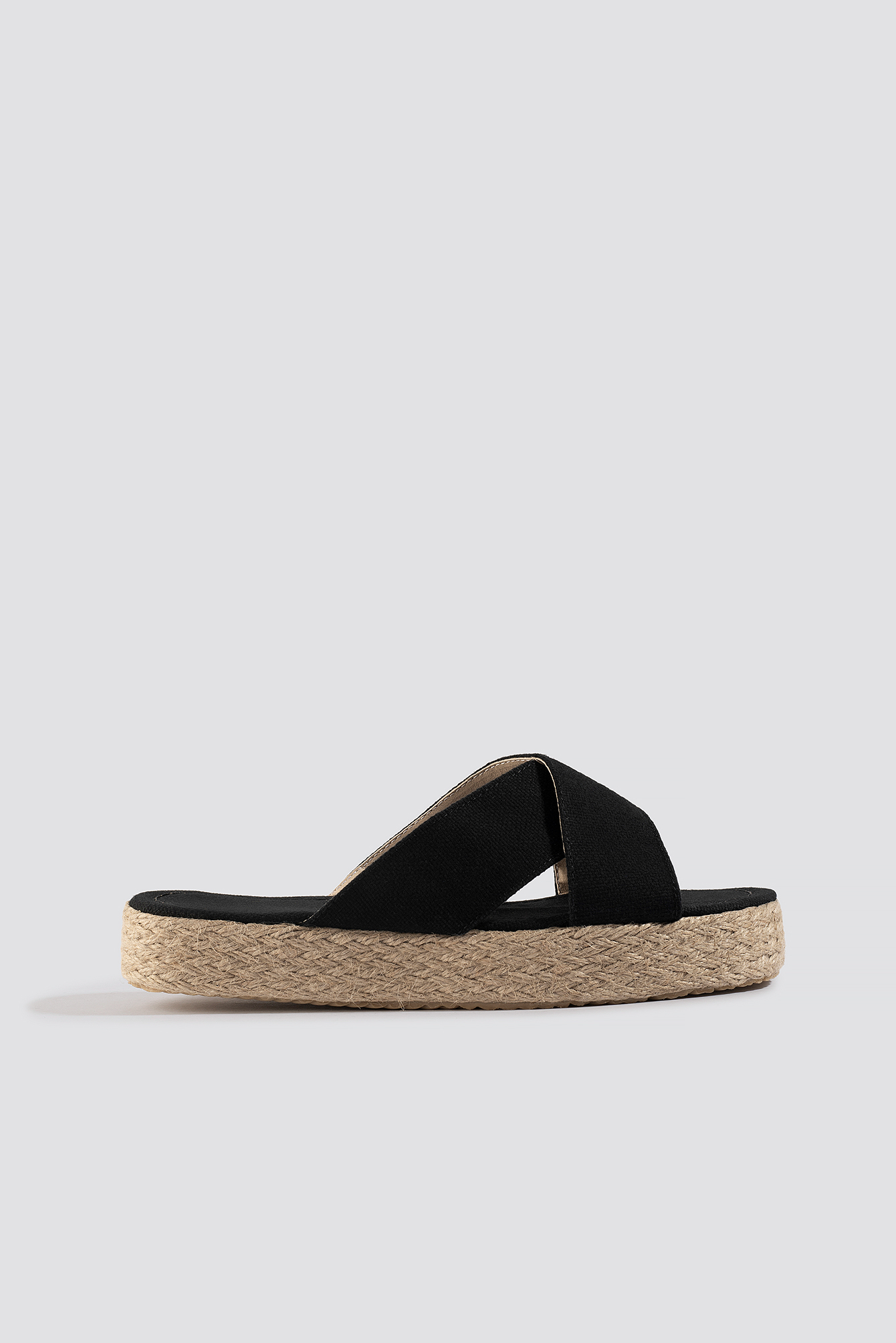 Bora Slippers Black
