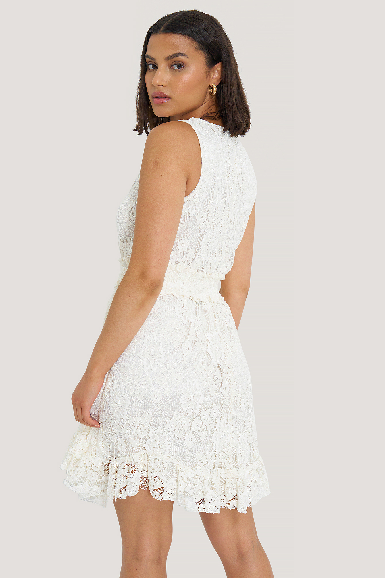 Ecru Lace Mini Dress White | na-kd.com