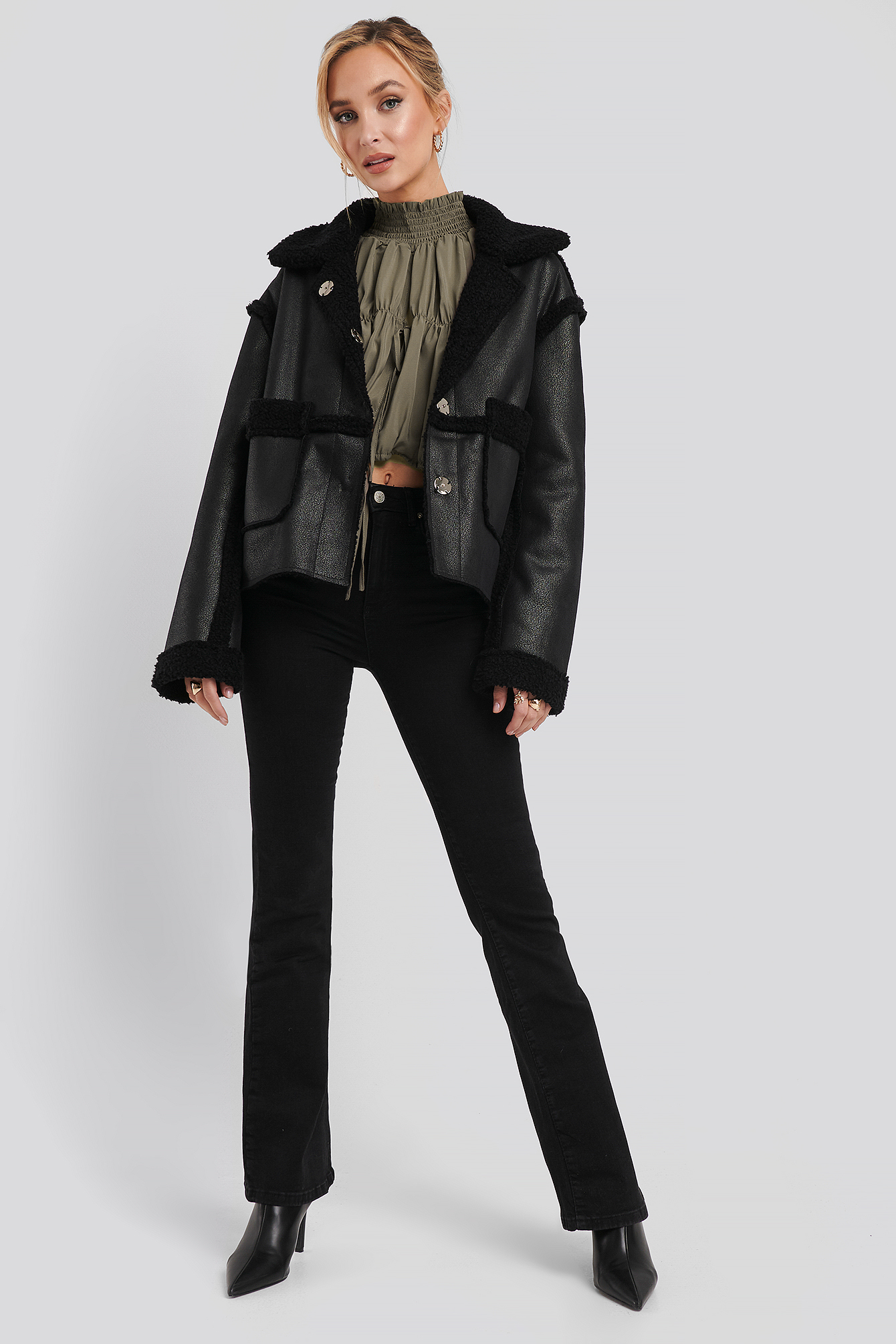 High Waist Flare Jeans Black