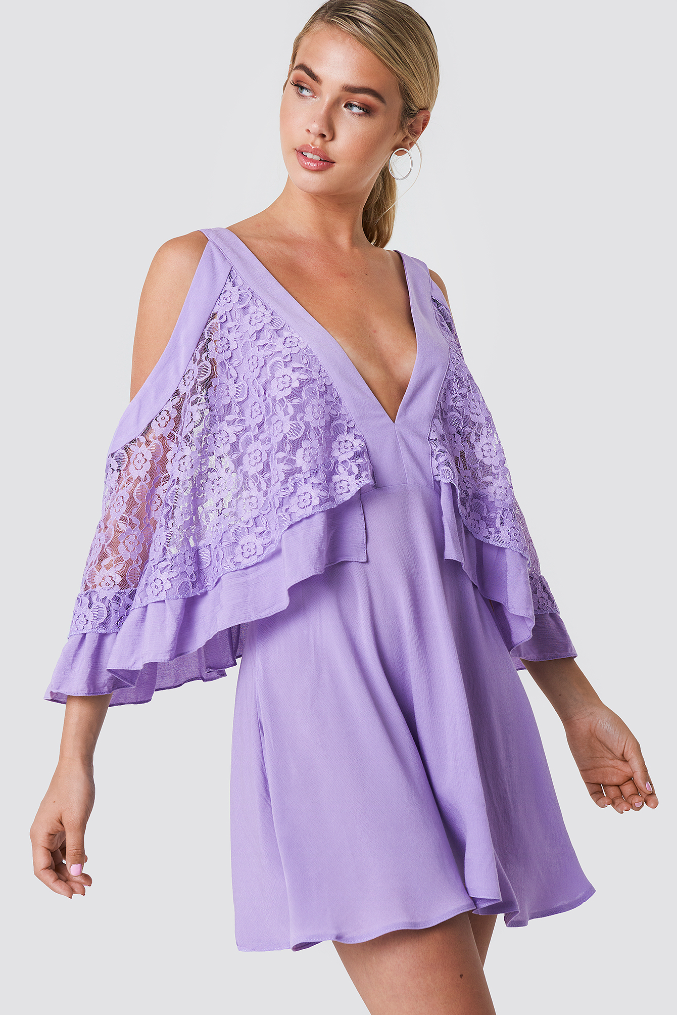 Lace Detailed Mini Dress Lila