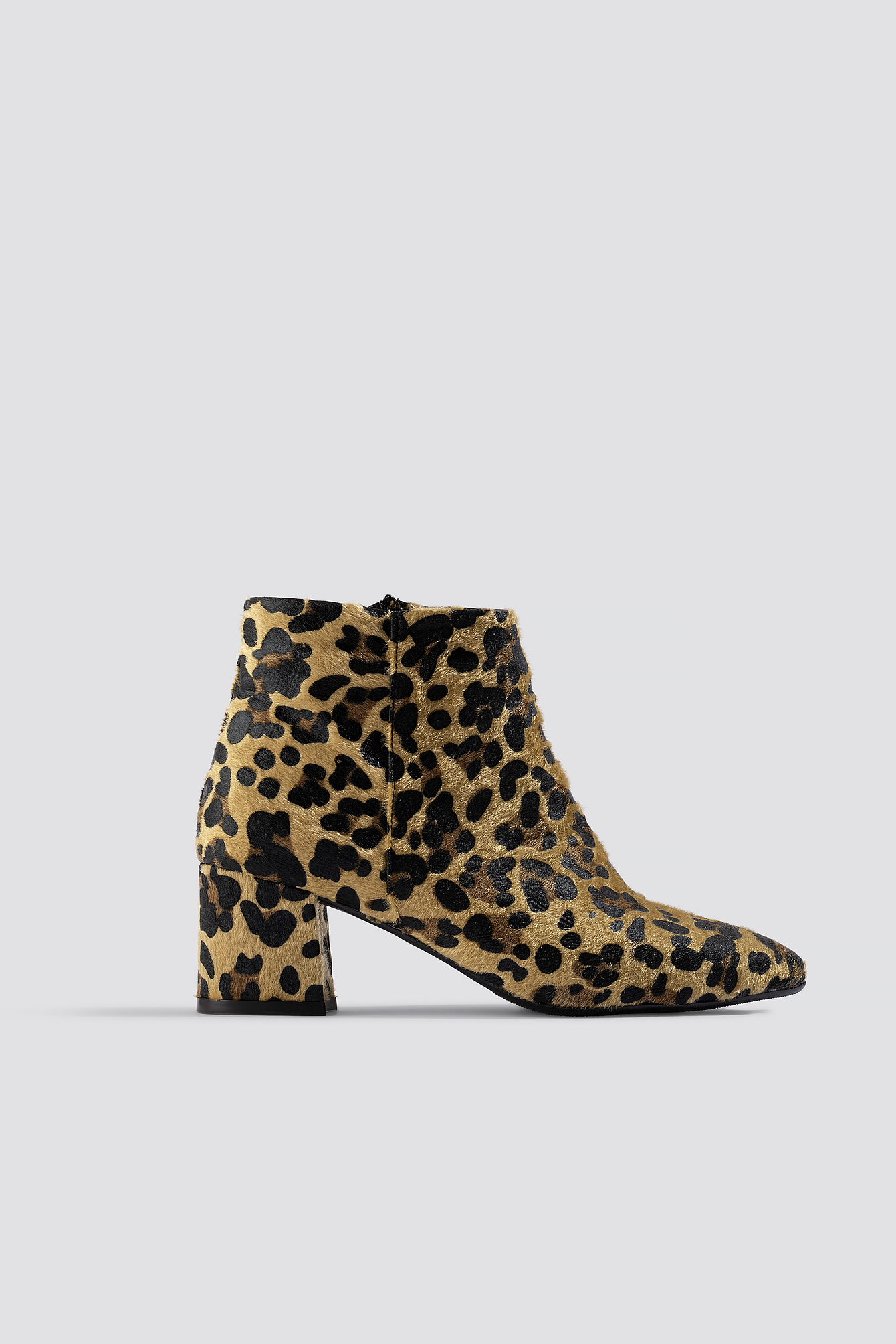 Leo Printed Boots Trendyol