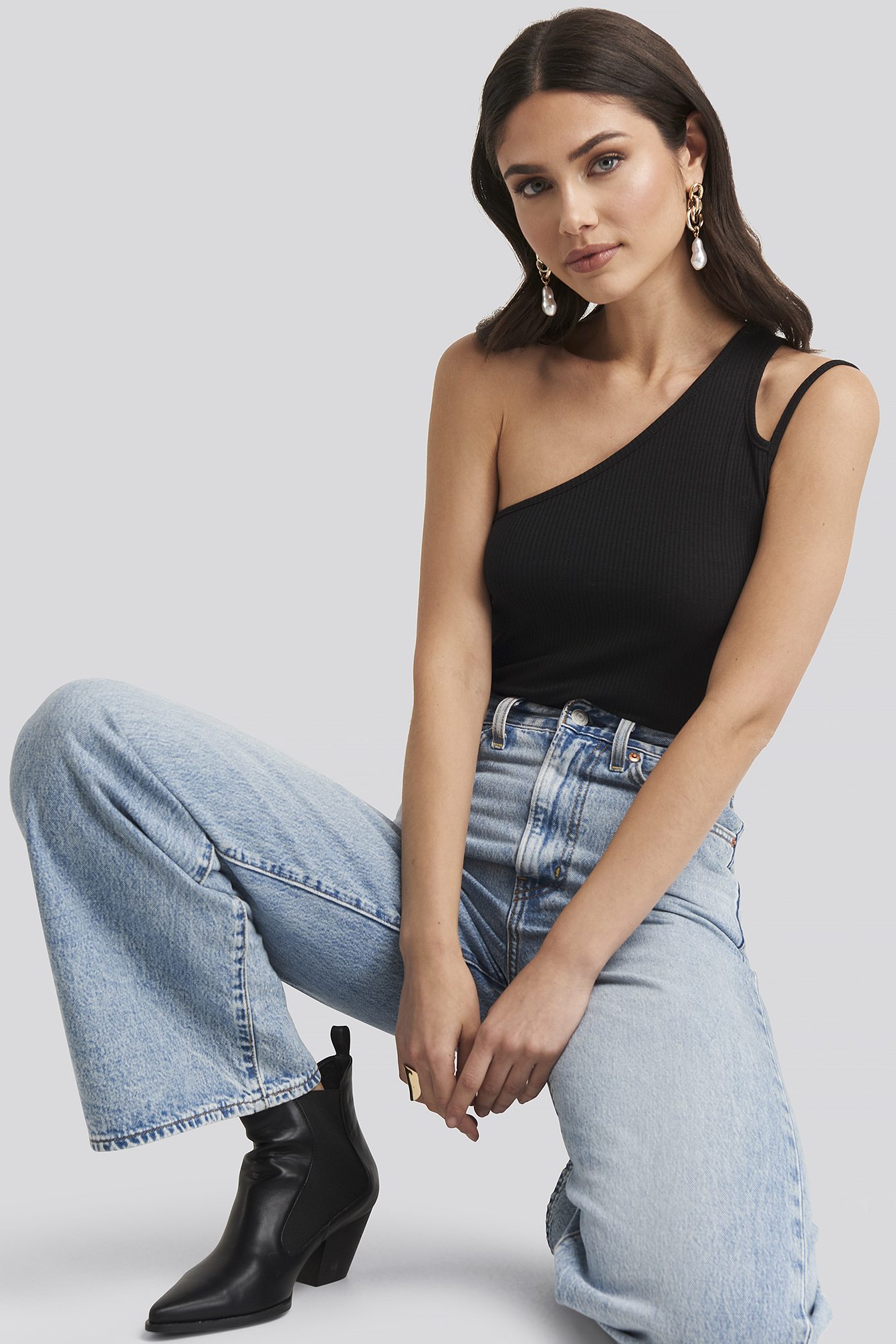 One Shoulder Detail Top Black